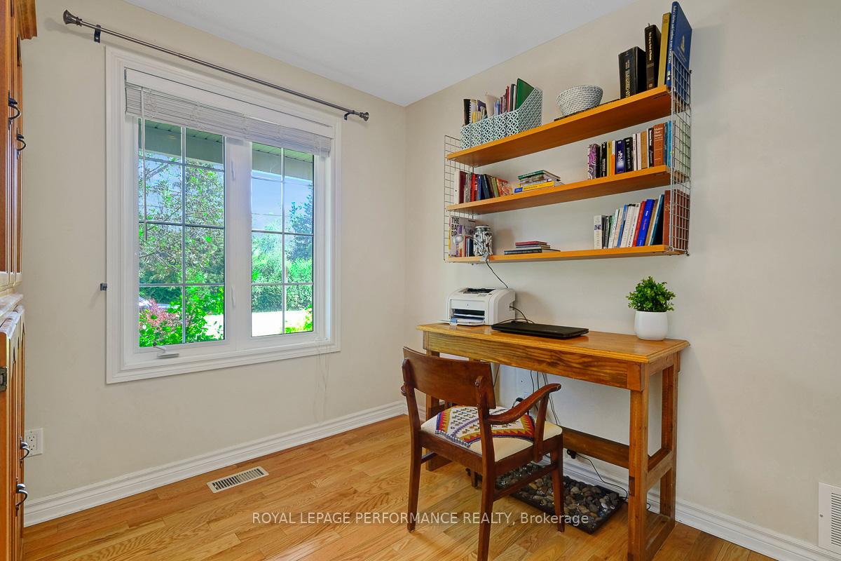 Photo 24 of 1895 Horizon Drive, Ottawa, Vars Village — HOMEH