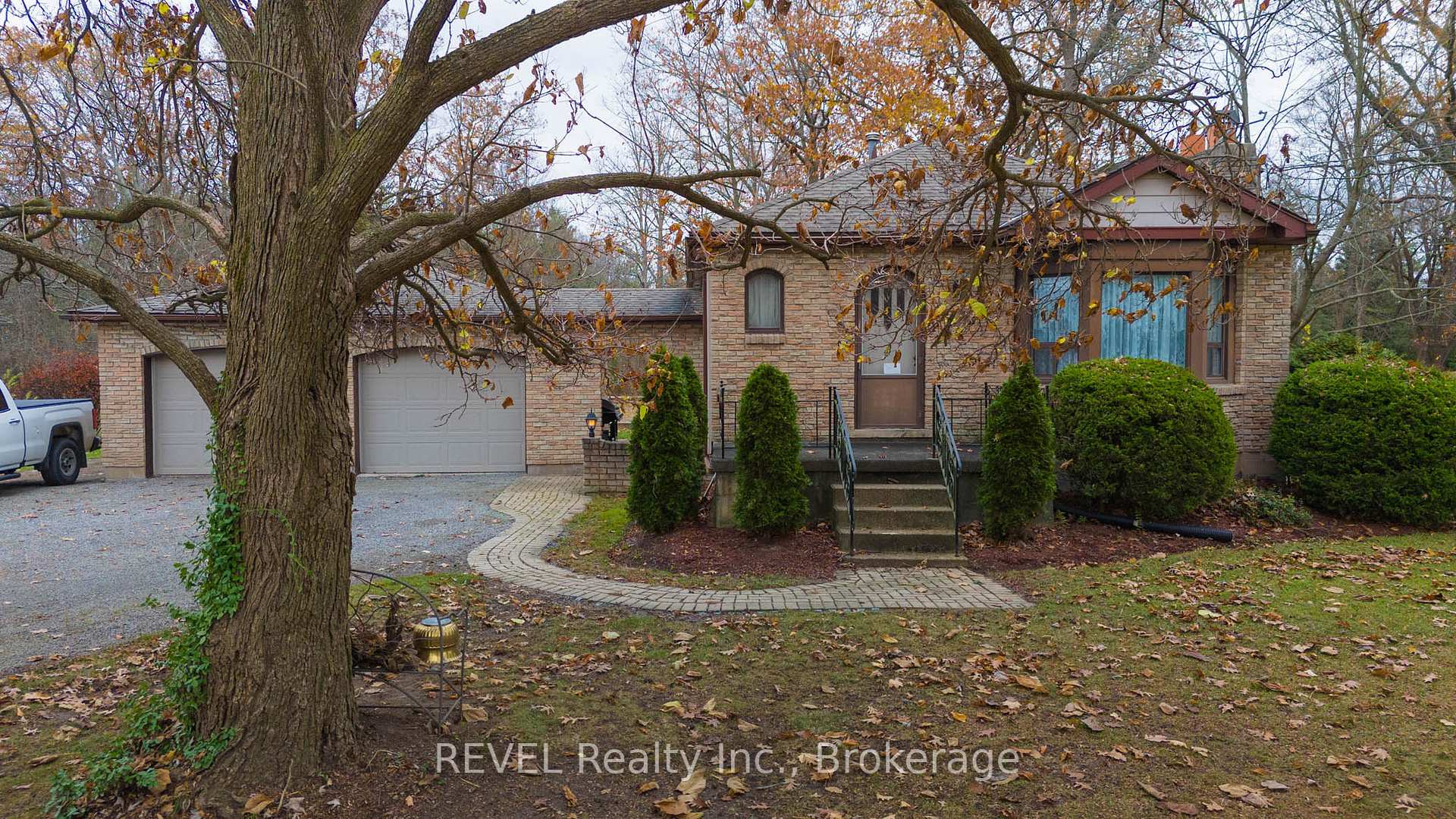 Photo 2 of 719 Church Street, Pelham, Fenwick — HOMEH
