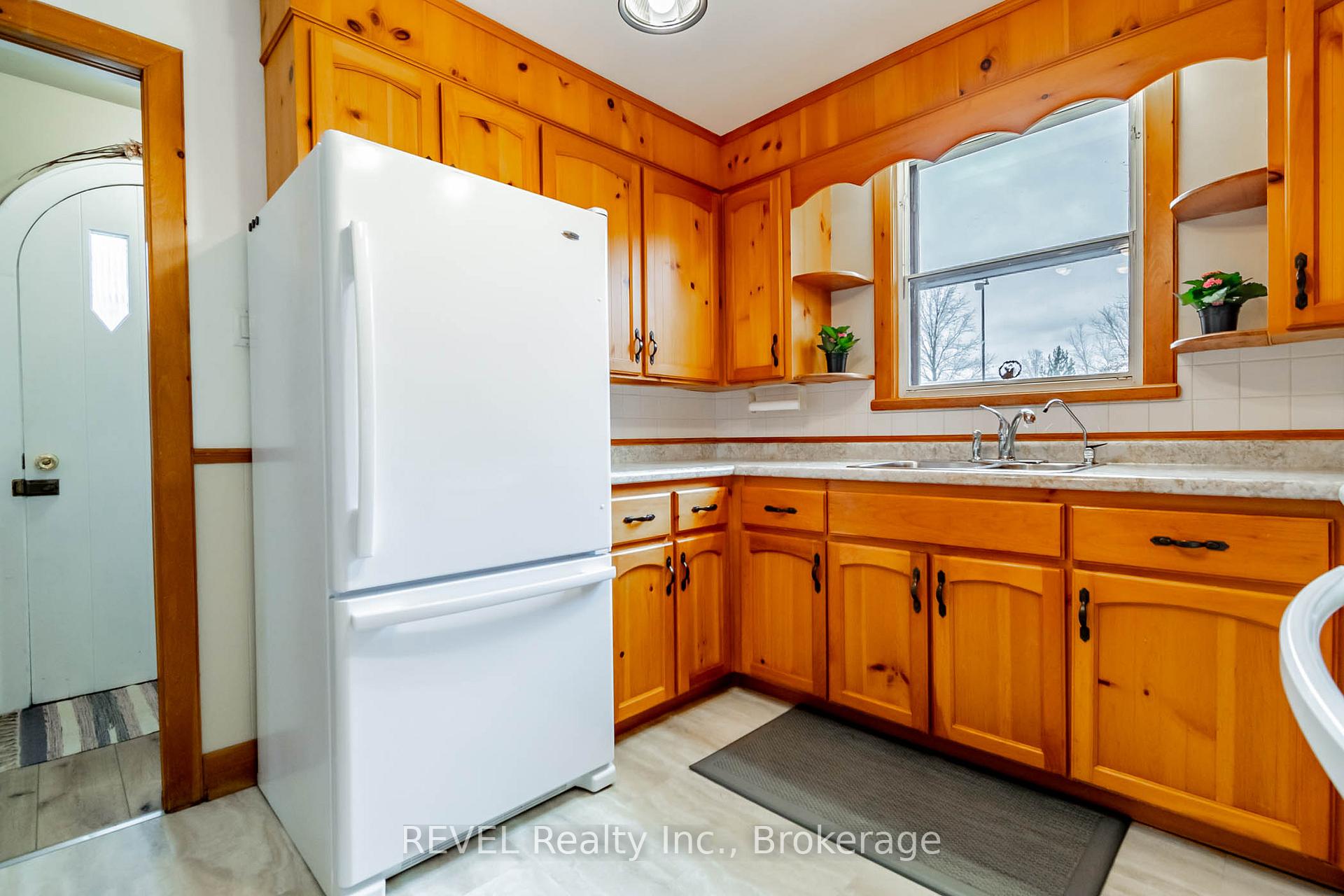 Photo 15 of 719 Church Street, Pelham, Fenwick — HOMEH