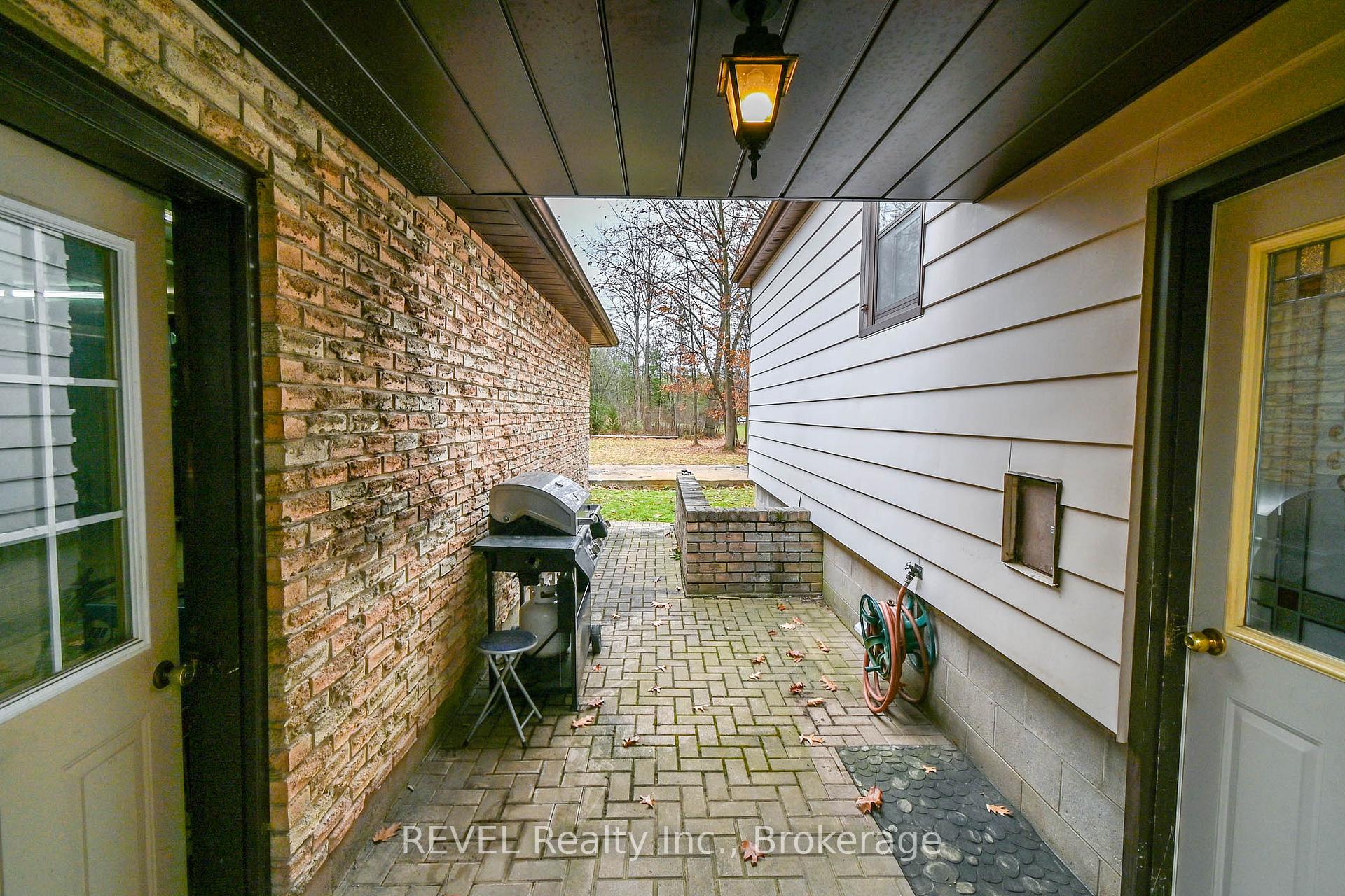 Photo 39 of 719 Church Street, Pelham, Fenwick — HOMEH
