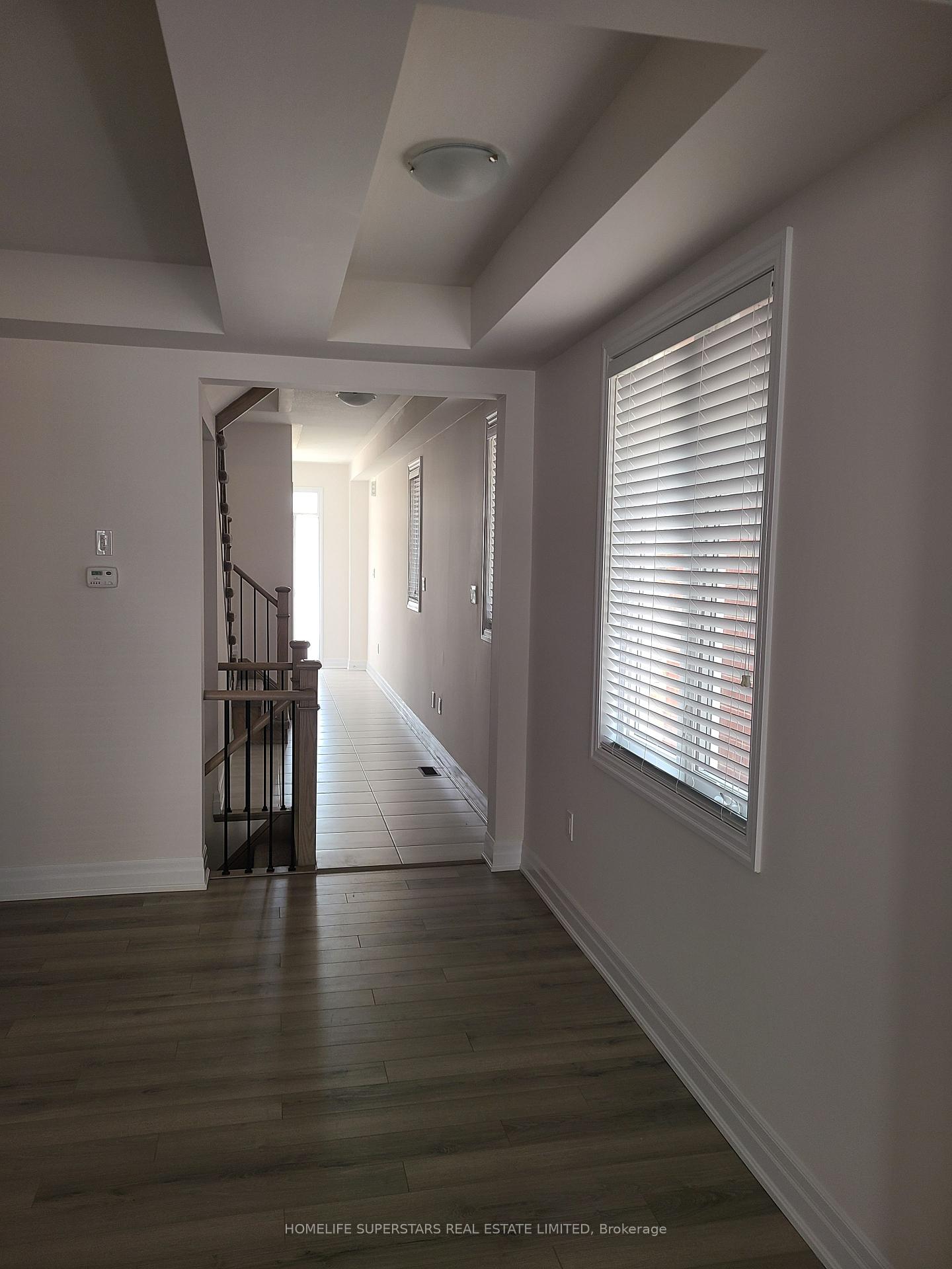 Photo 11 of 9243 White Oak Avenue, Niagara Falls, Lyons Creek — HOMEH