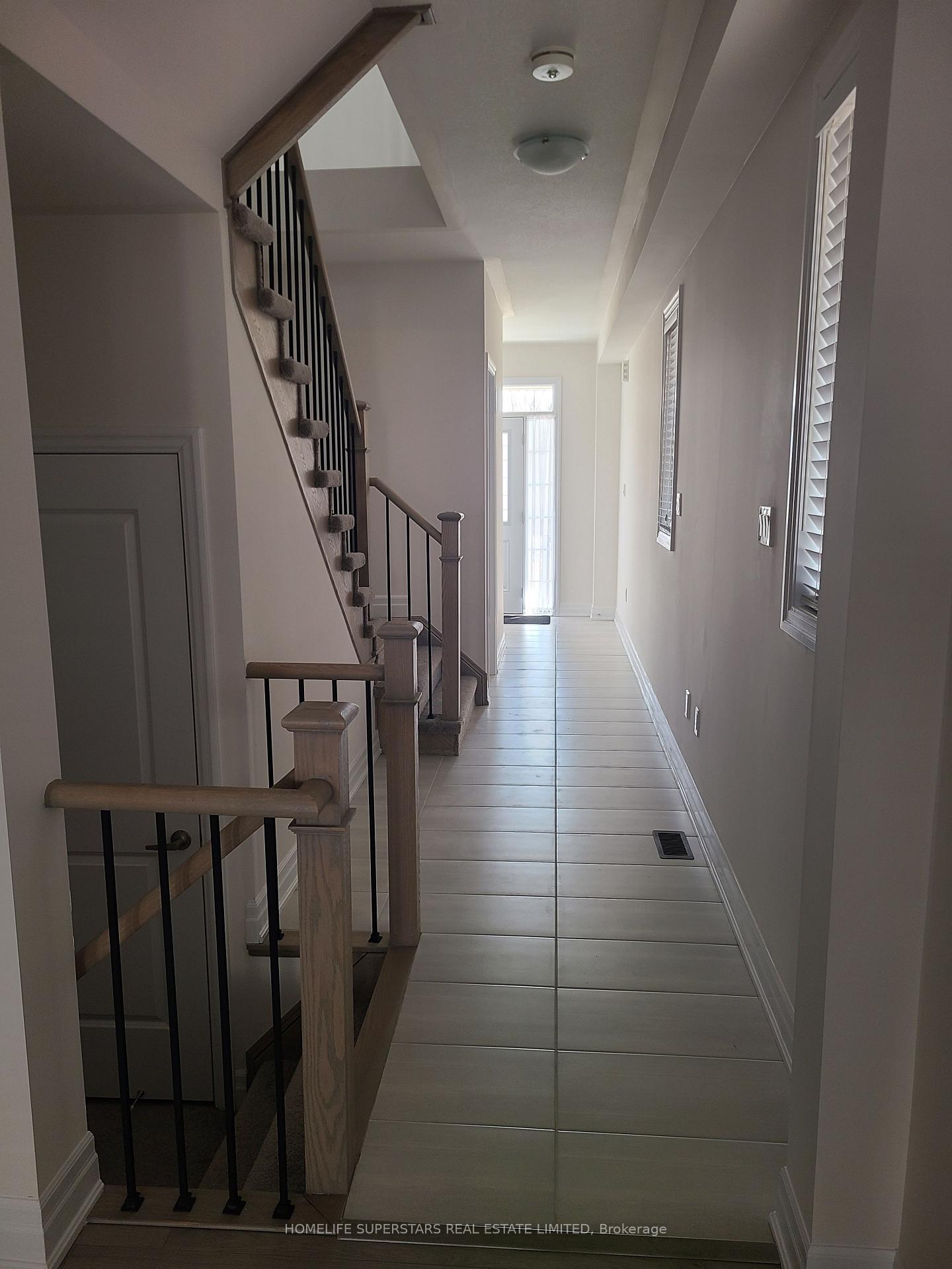 Photo 12 of 9243 White Oak Avenue, Niagara Falls, Lyons Creek — HOMEH