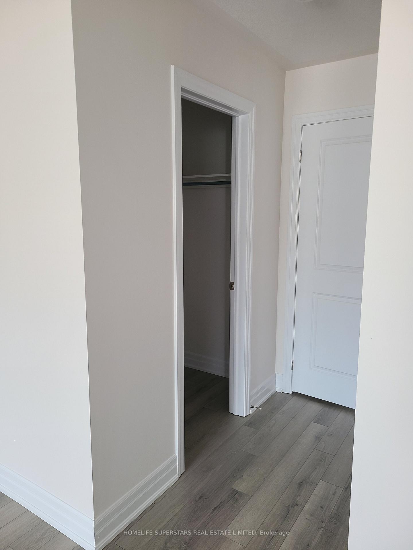 Photo 18 of 9243 White Oak Avenue, Niagara Falls, Lyons Creek — HOMEH
