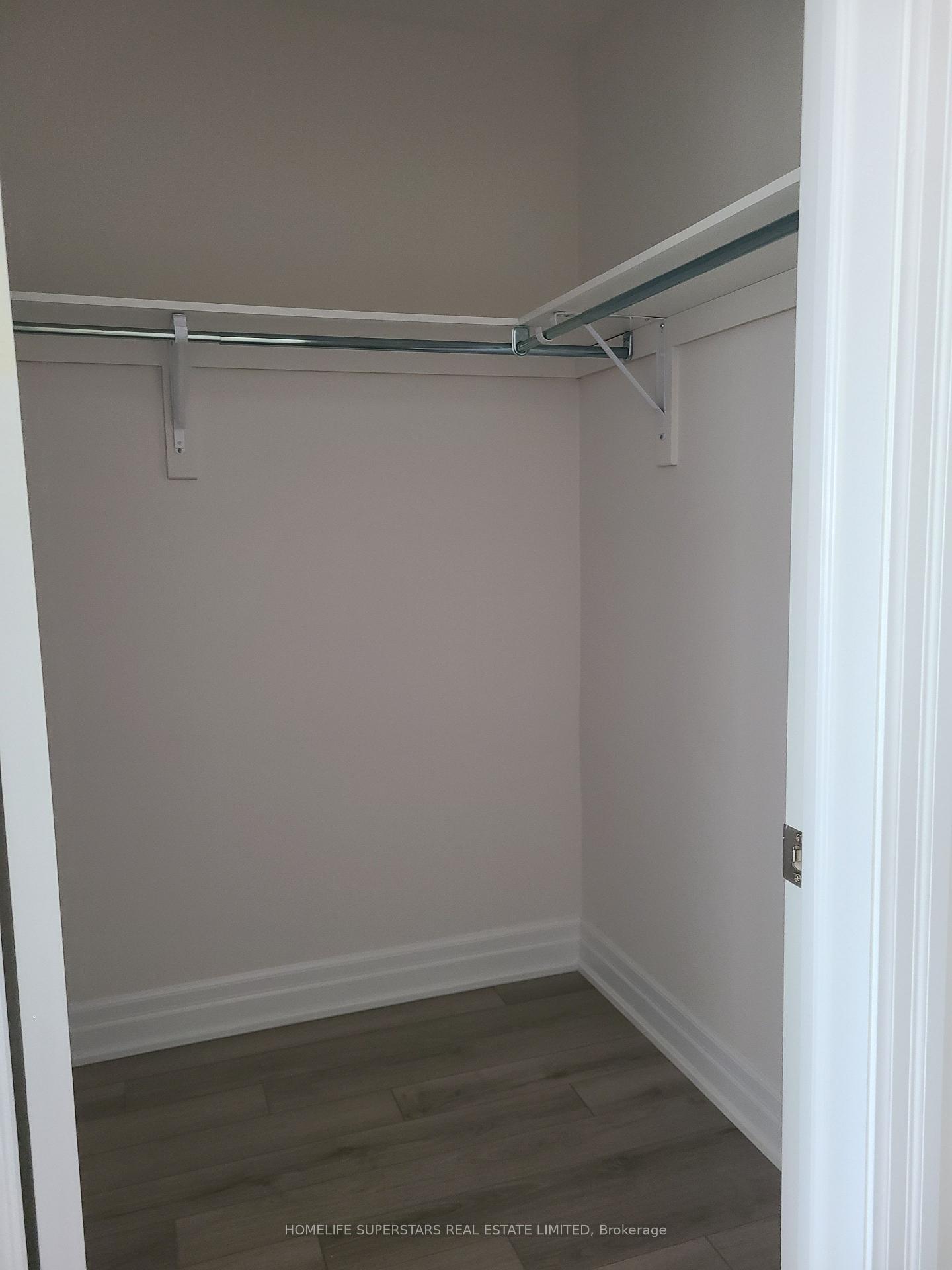 Photo 19 of 9243 White Oak Avenue, Niagara Falls, Lyons Creek — HOMEH