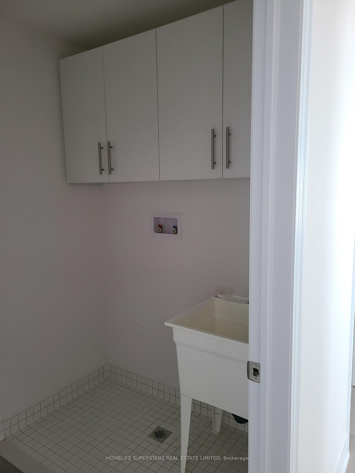 Photo 21 of 9243 White Oak Avenue, Niagara Falls, Lyons Creek — HOMEH