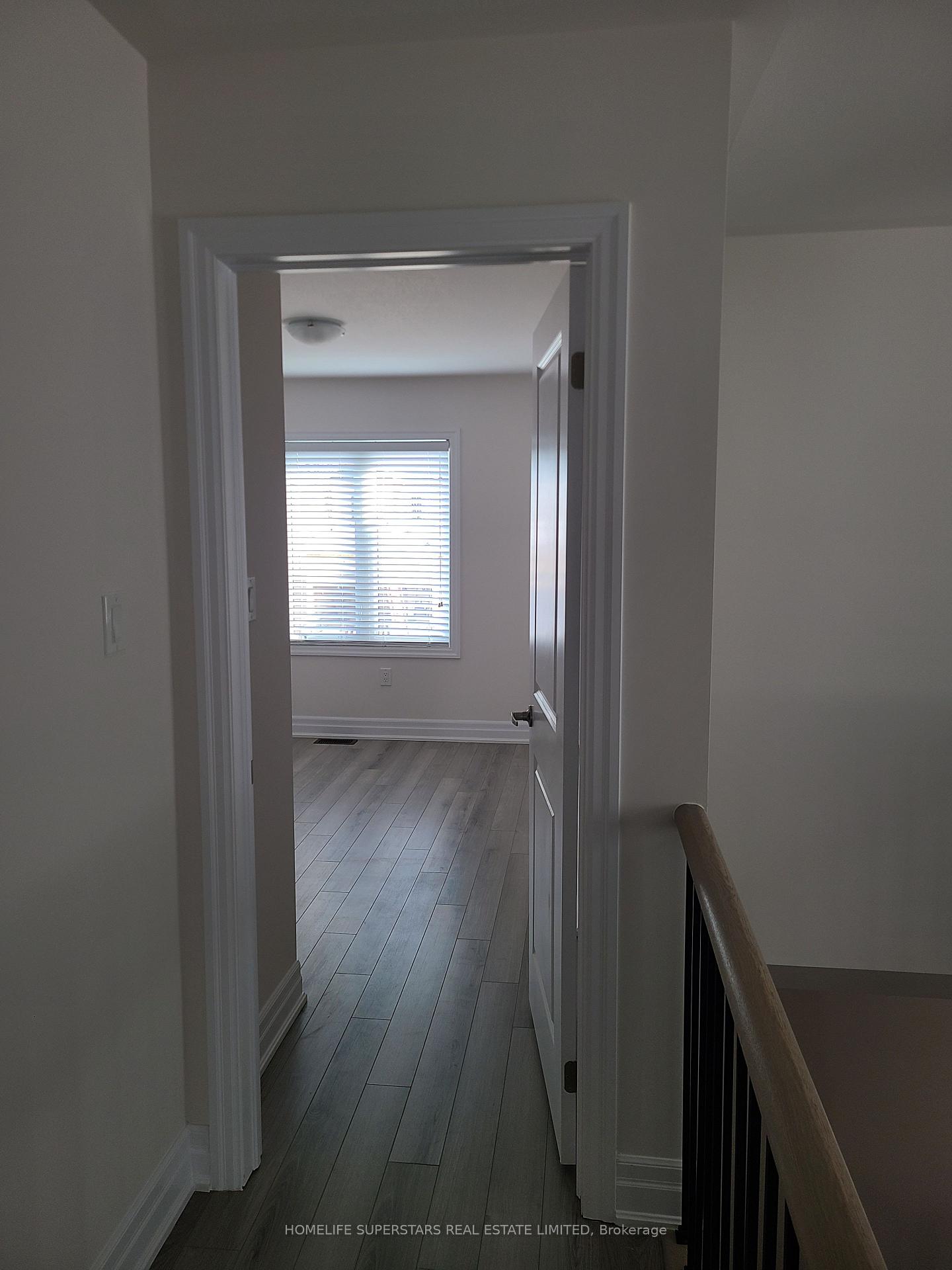 Photo 22 of 9243 White Oak Avenue, Niagara Falls, Lyons Creek — HOMEH