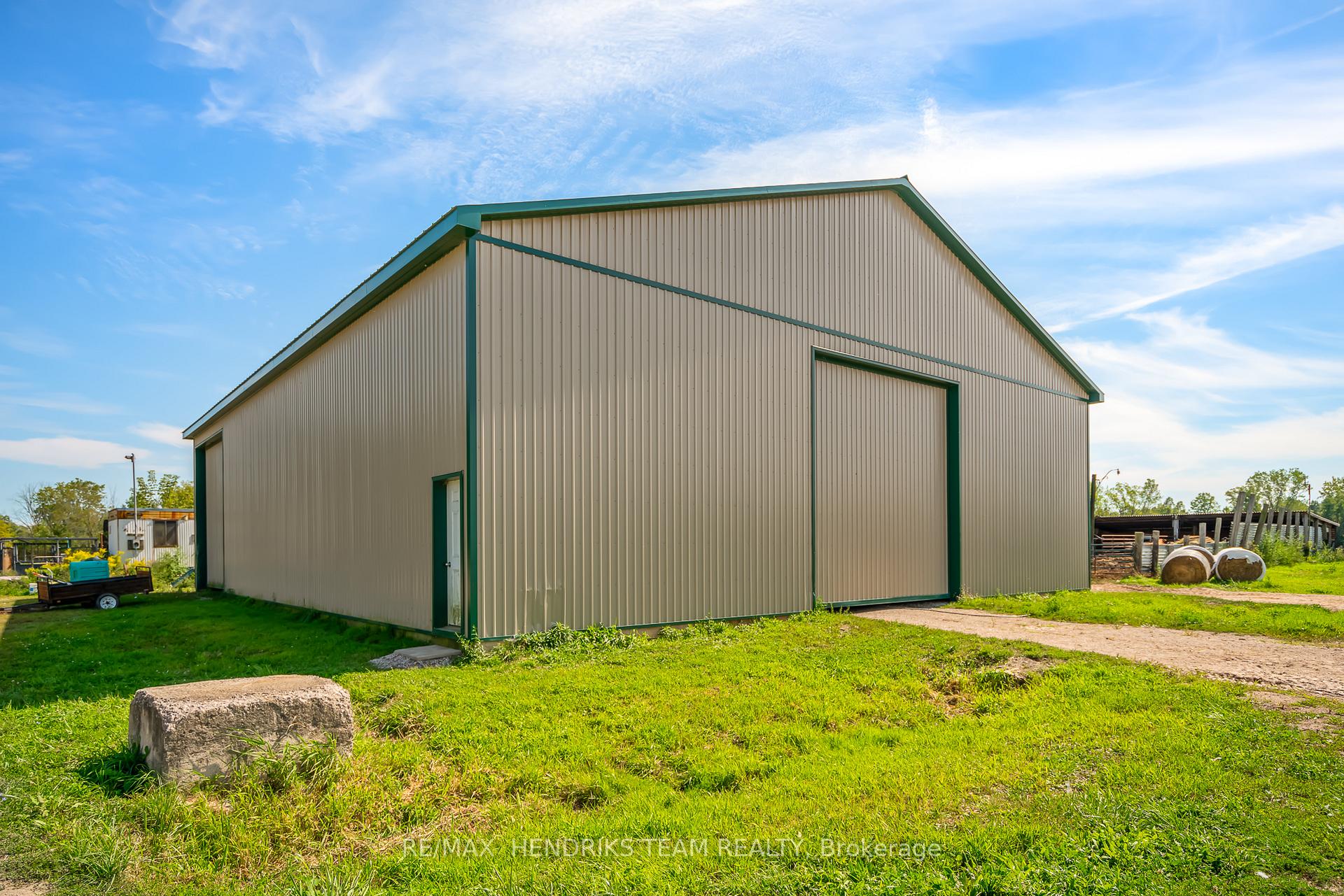 Photo 18 of 9850 Carl Road, Niagara Falls, Schisler — HOMEH