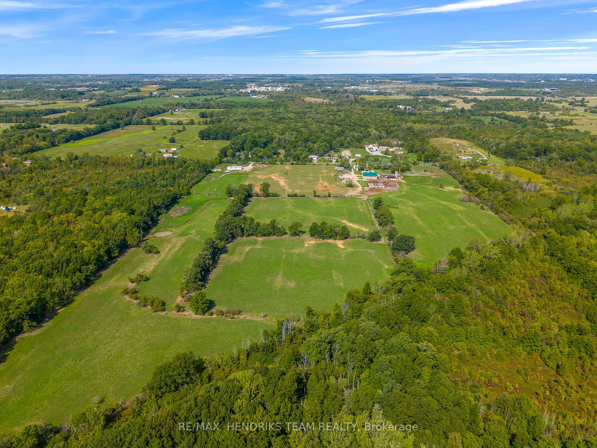 Photo 33 of 9850 Carl Road, Niagara Falls, Schisler — HOMEH