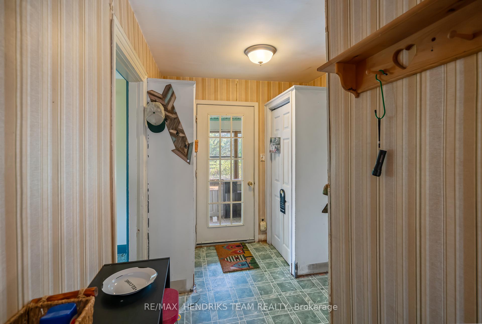 Photo 39 of 9850 Carl Road, Niagara Falls, Schisler — HOMEH