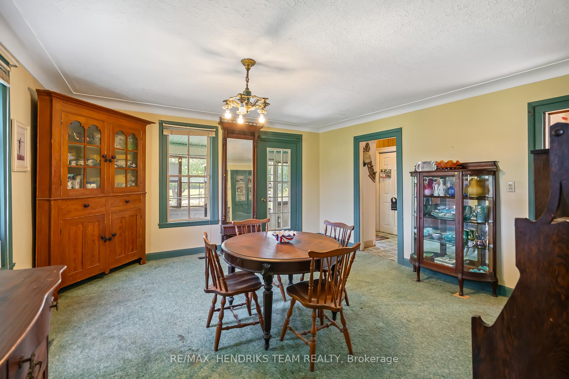 Photo 40 of 9850 Carl Road, Niagara Falls, Schisler — HOMEH