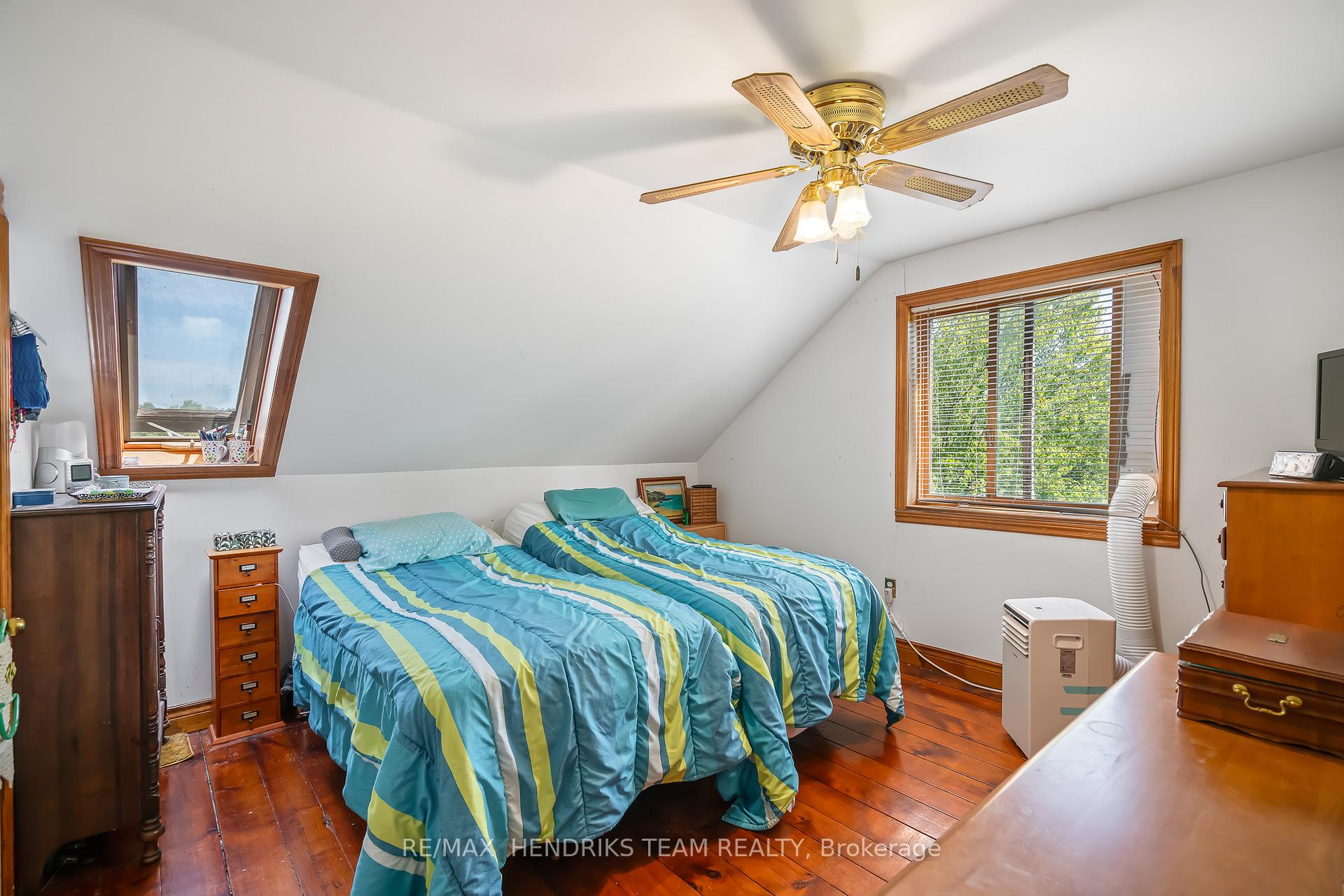 Photo 42 of 9850 Carl Road, Niagara Falls, Schisler — HOMEH