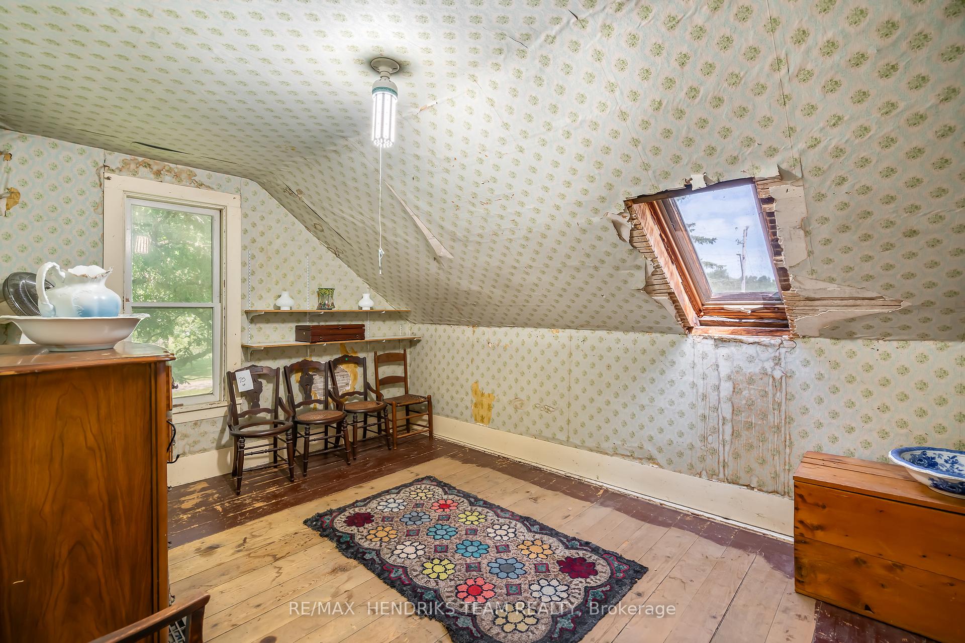 Photo 43 of 9850 Carl Road, Niagara Falls, Schisler — HOMEH