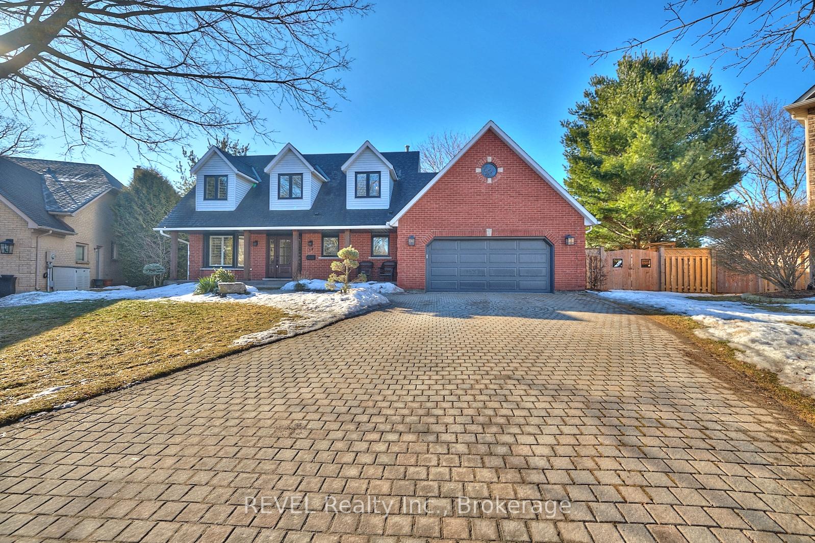 Photo 1 of 18 Brookfield Court, Pelham, Fonthill — HOMEH