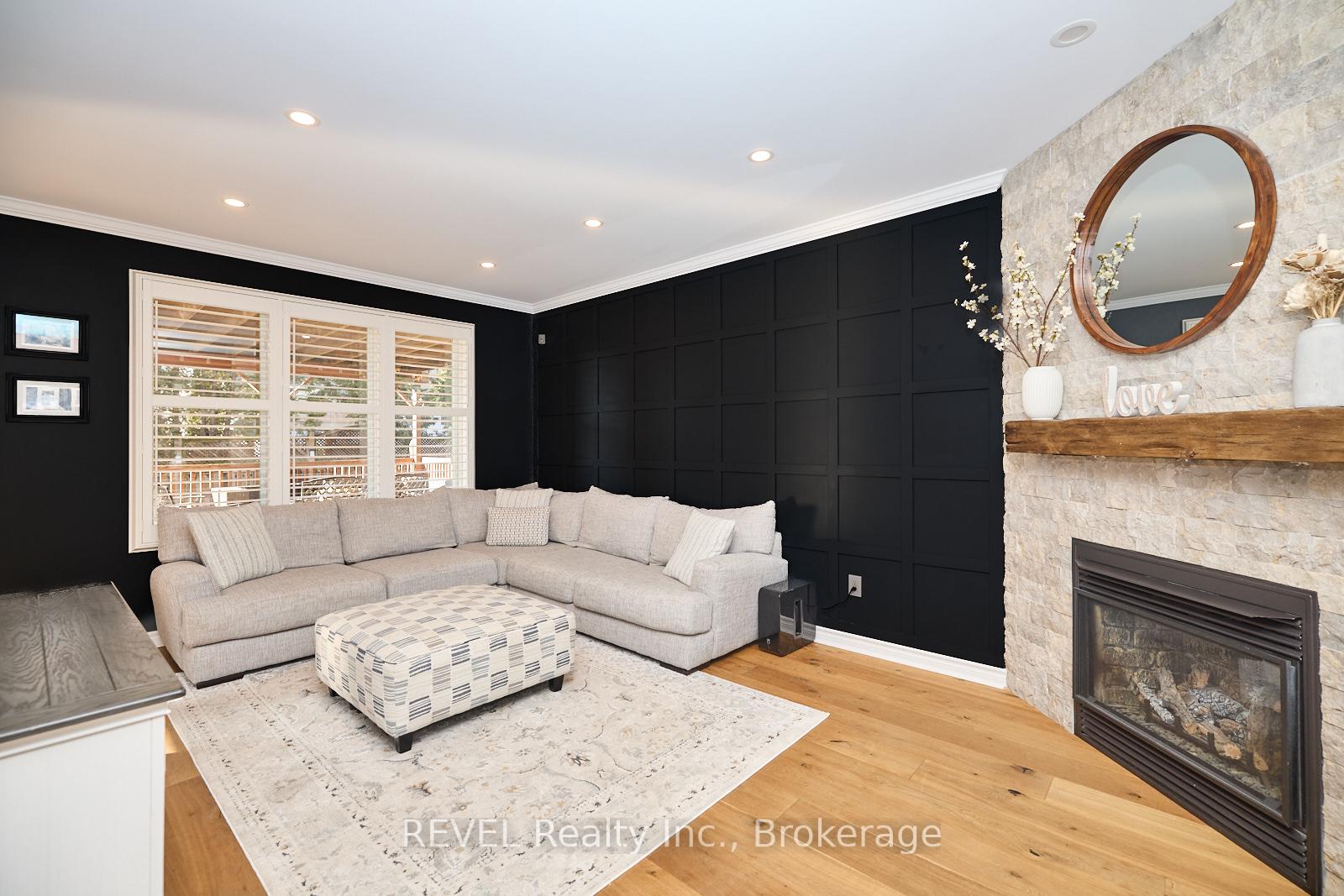 Photo 5 of 18 Brookfield Court, Pelham, Fonthill — HOMEH