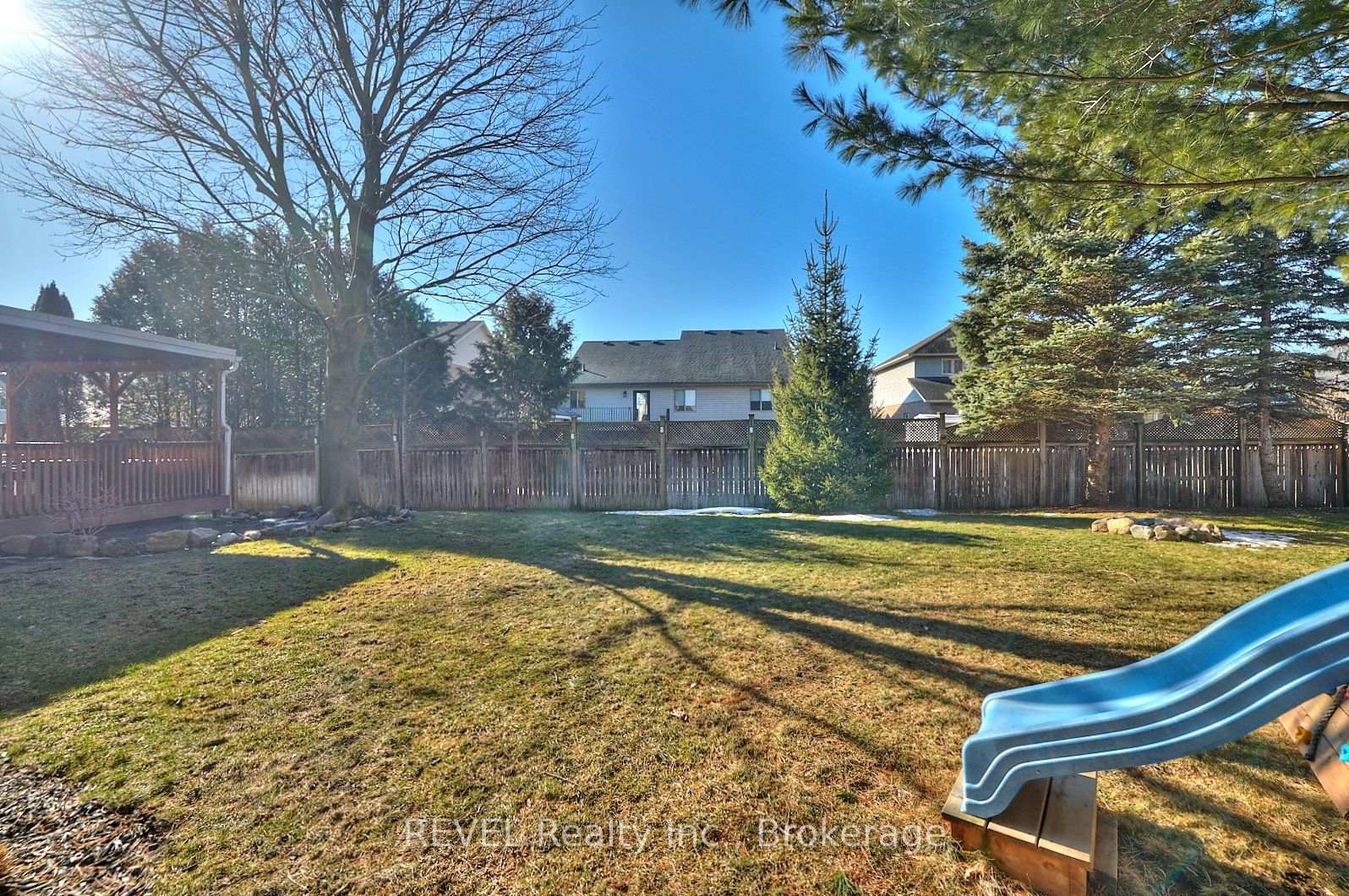 Photo 31 of 18 Brookfield Court, Pelham, Fonthill — HOMEH