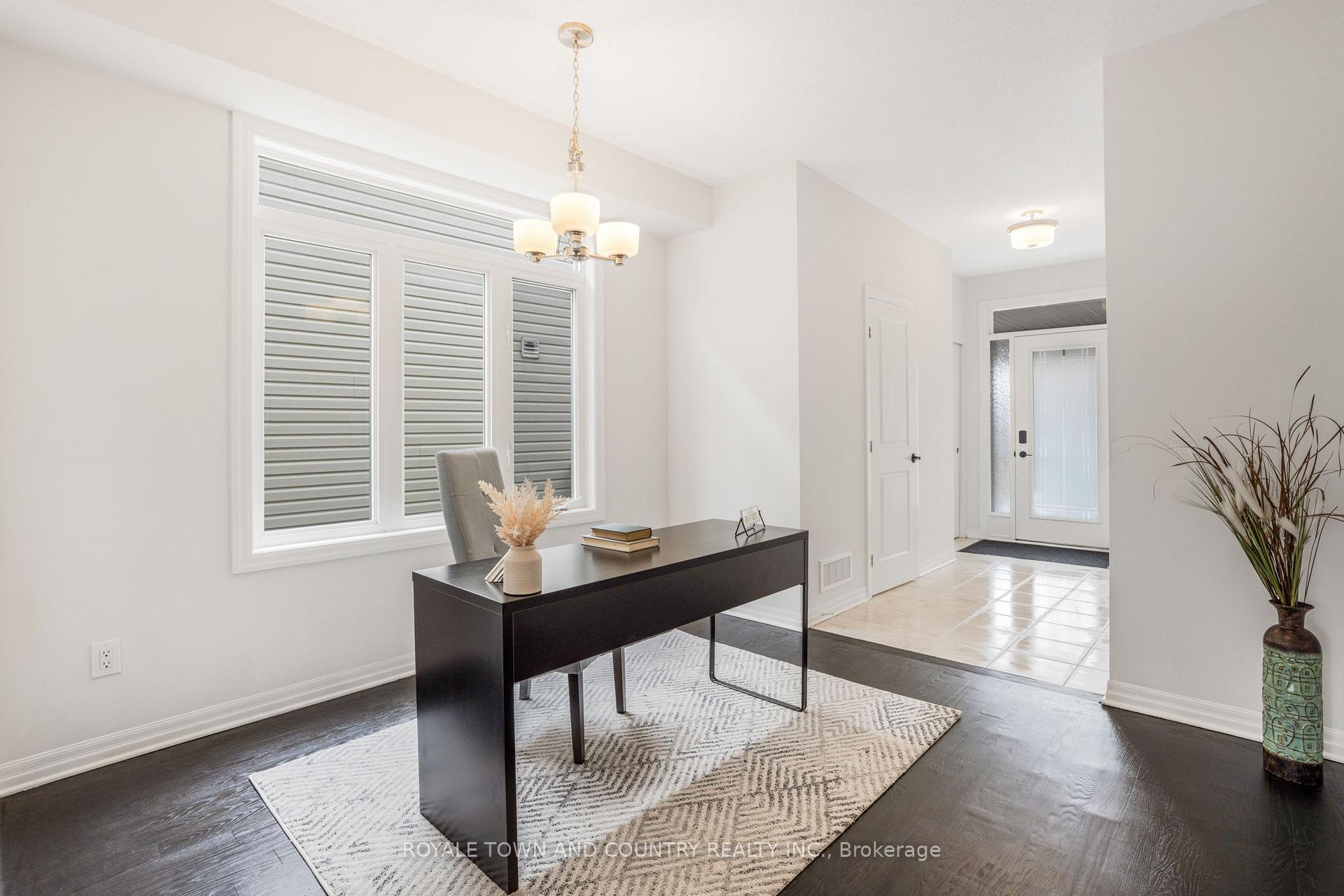 Photo 6 of 634 Spring Valley Drive, Ottawa, Mer Bleue/Bradley Estates/Anderson Park — HOMEH
