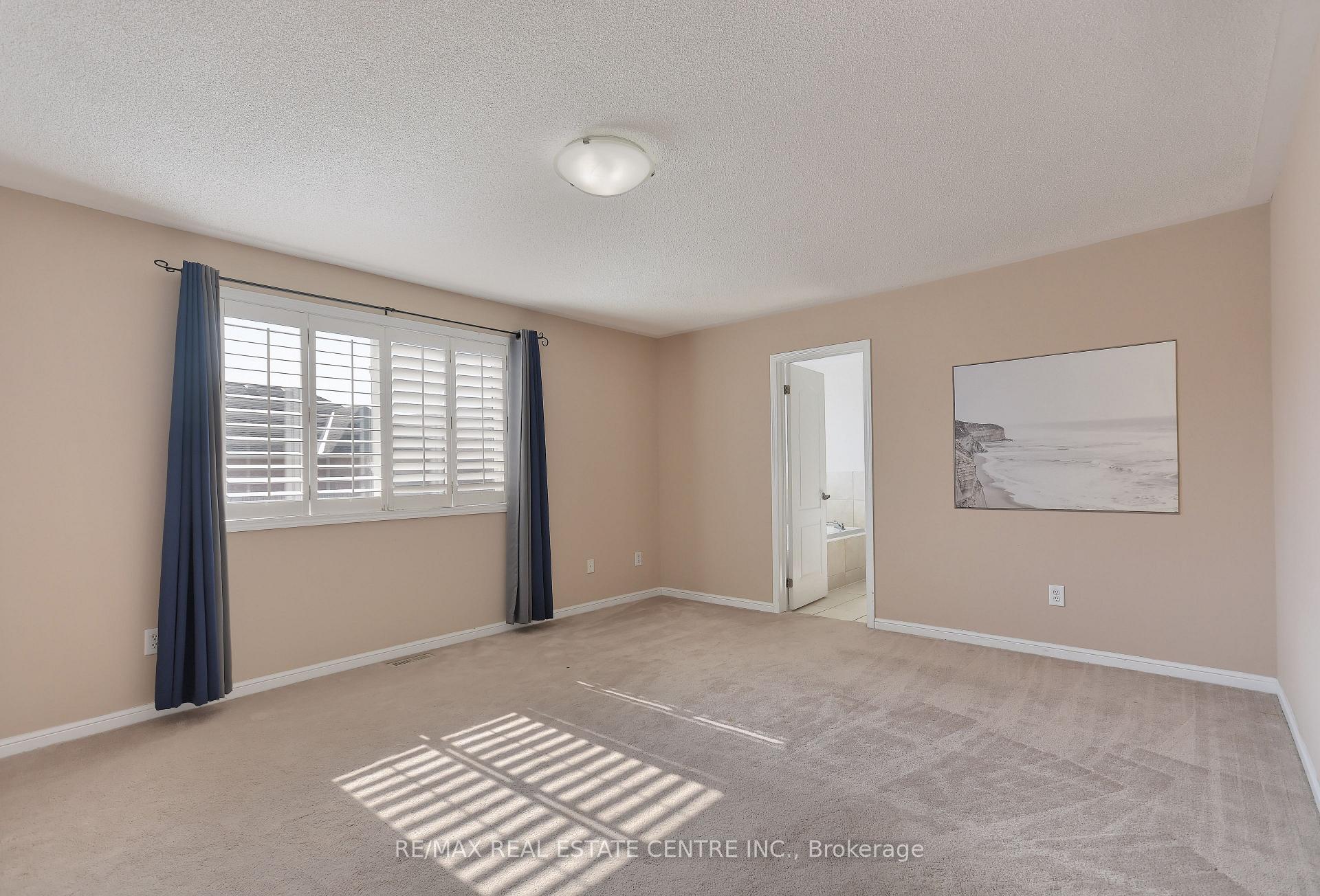 Photo 15 of 1399 Marshall Crescent, Milton, Beaty — HOMEH