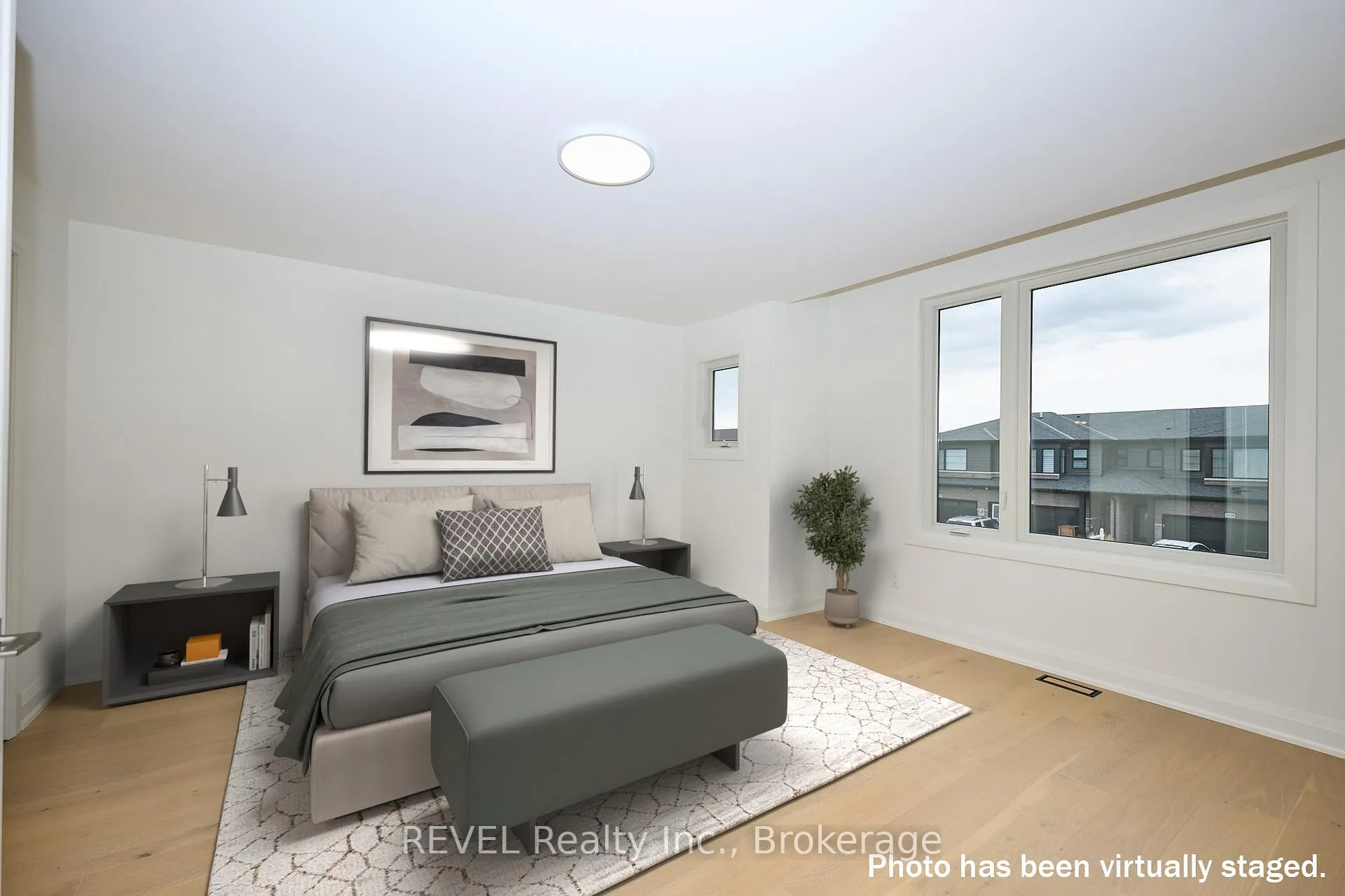 Photo 16 of 7437 Matteo Drive, Niagara Falls, Brown — HOMEH