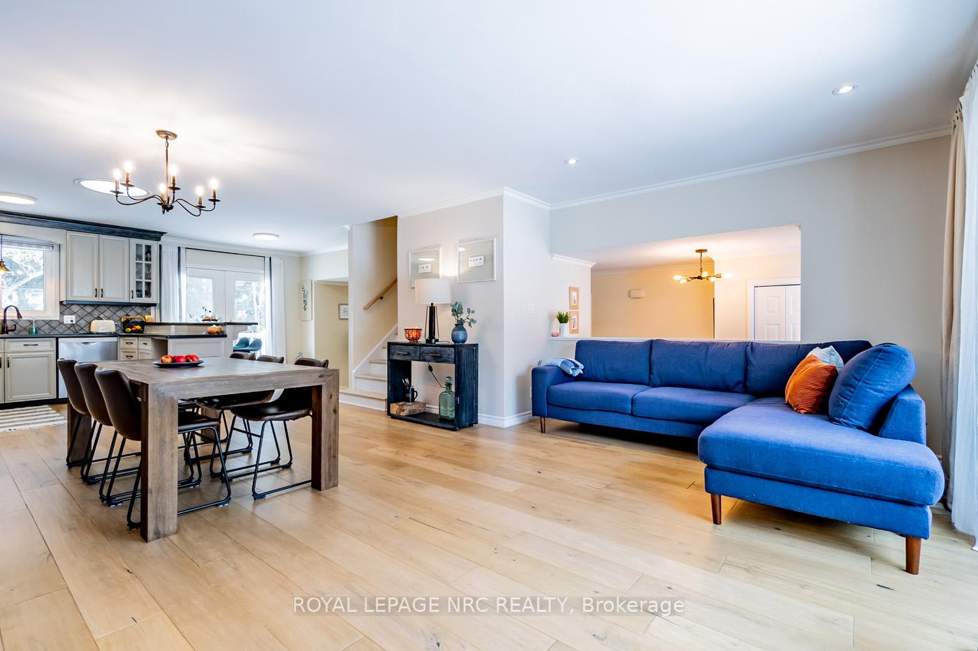 Photo 17 of 51 Spruceside Crescent, Pelham, Fonthill — HOMEH