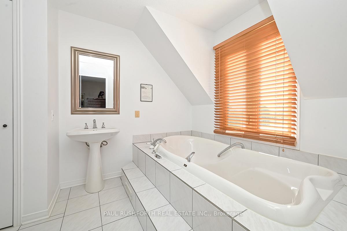 Photo 21 of 3652 Navan Road, Ottawa, Mer Bleue/Bradley Estates/Anderson Park — HOMEH