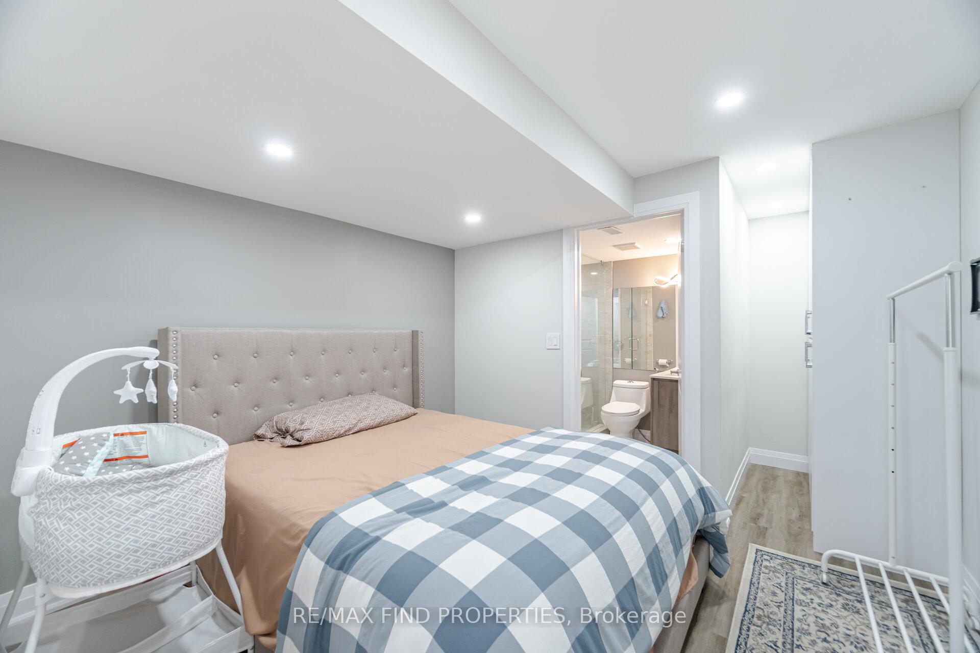 Photo 36 of 1554 Clitherow Street, Milton, Ford — HOMEH