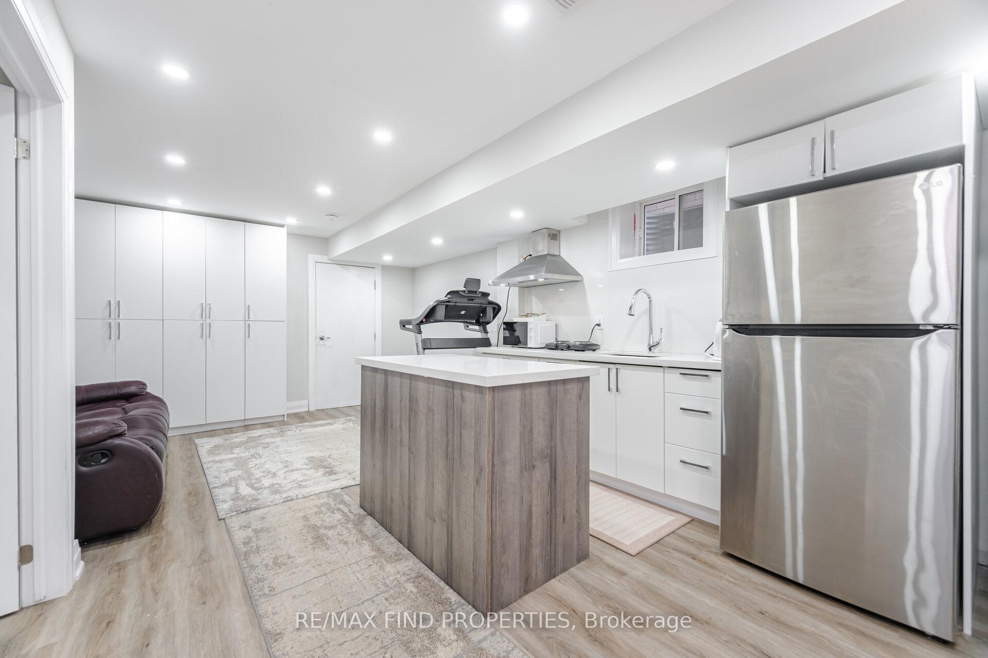 Photo 41 of 1554 Clitherow Street, Milton, Ford — HOMEH