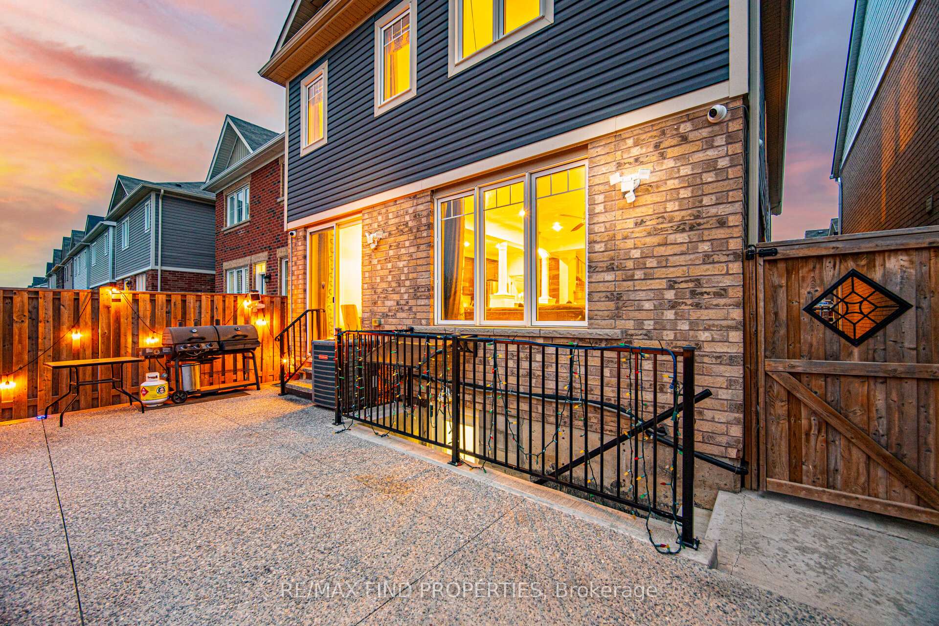 Photo 50 of 1554 Clitherow Street, Milton, Ford — HOMEH