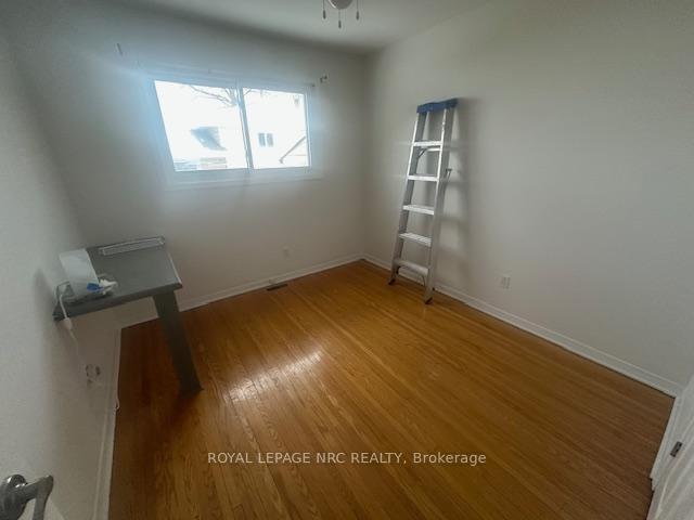 Photo 12 of 6645 Winston Street, Niagara Falls, Arad/Fallsview — HOMEH