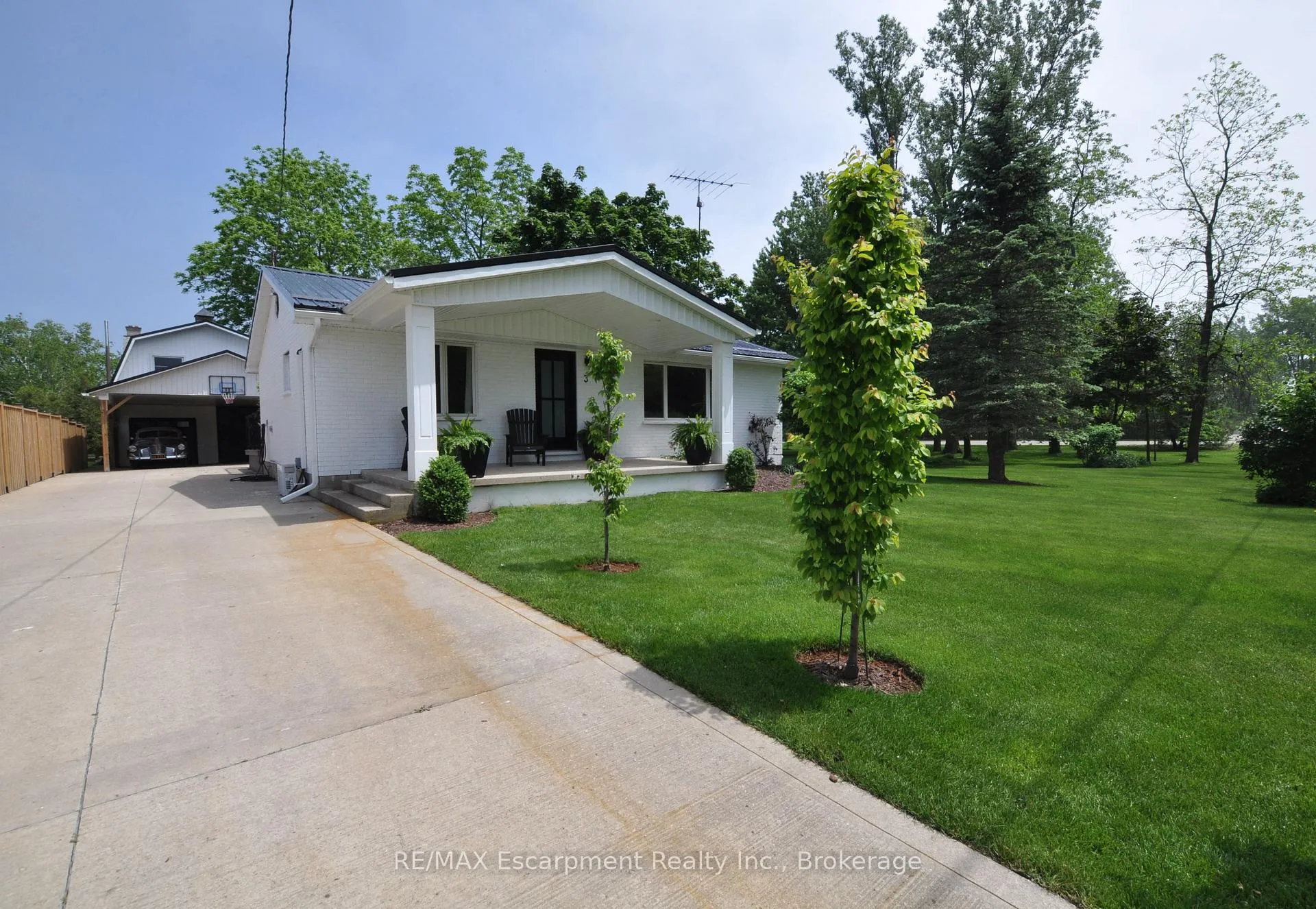 Photo 2 of 3 Howey Avenue, Norfolk, Long Point — HOMEH