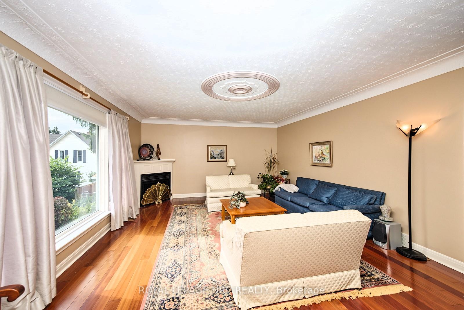 Photo 7 of 1340 Pelham Street, Pelham, Fonthill — HOMEH