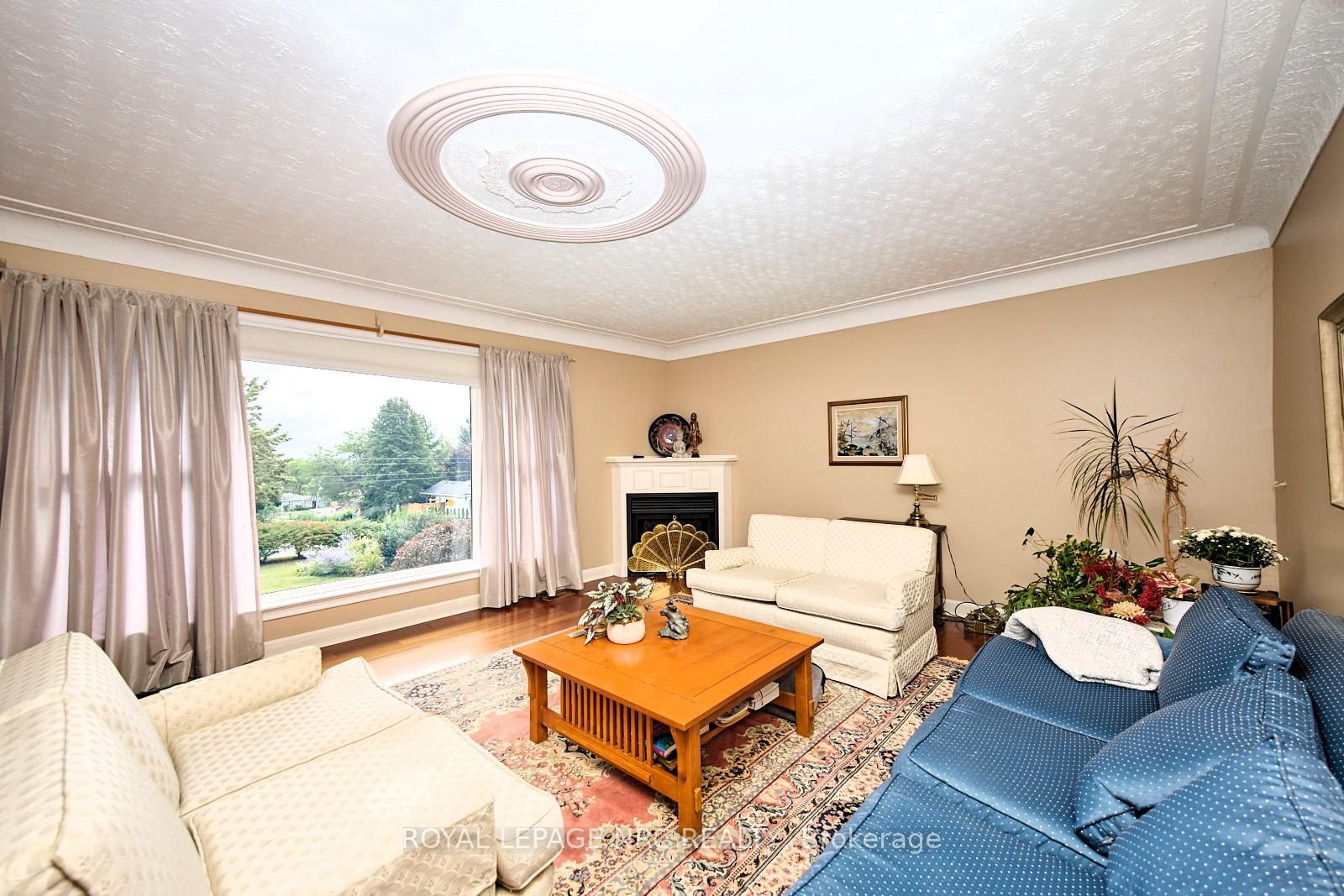Photo 8 of 1340 Pelham Street, Pelham, Fonthill — HOMEH