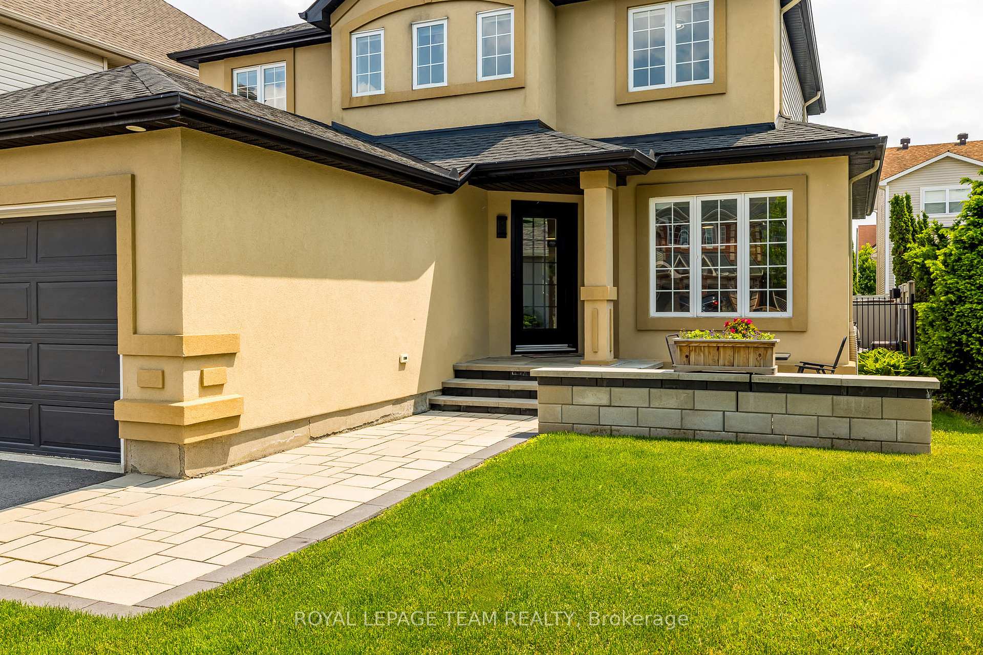 Front of 333 Timbertrail Terrace
