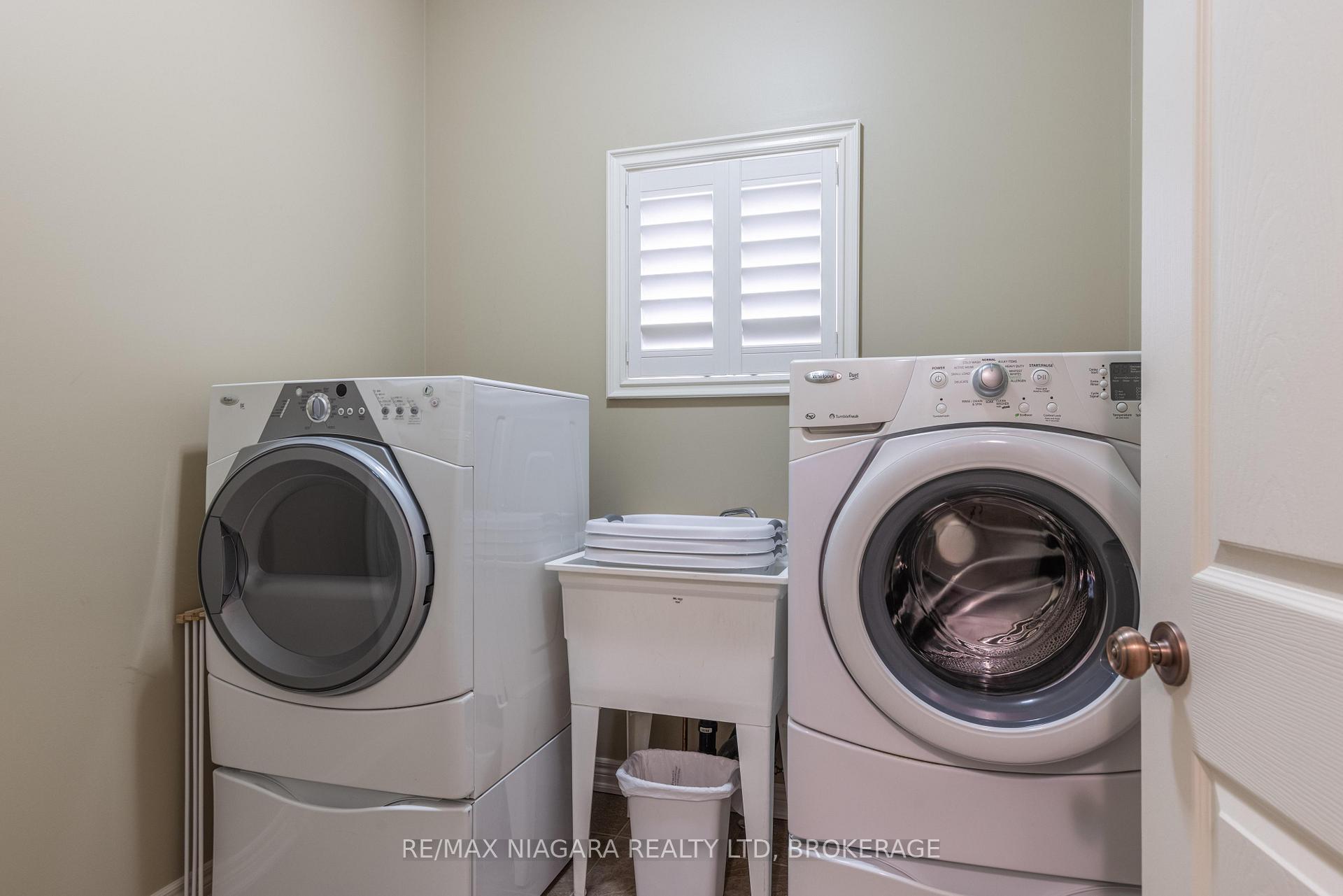 Photo 19 of 2501 Claude Avenue, Niagara Falls, Church's Lane — HOMEH