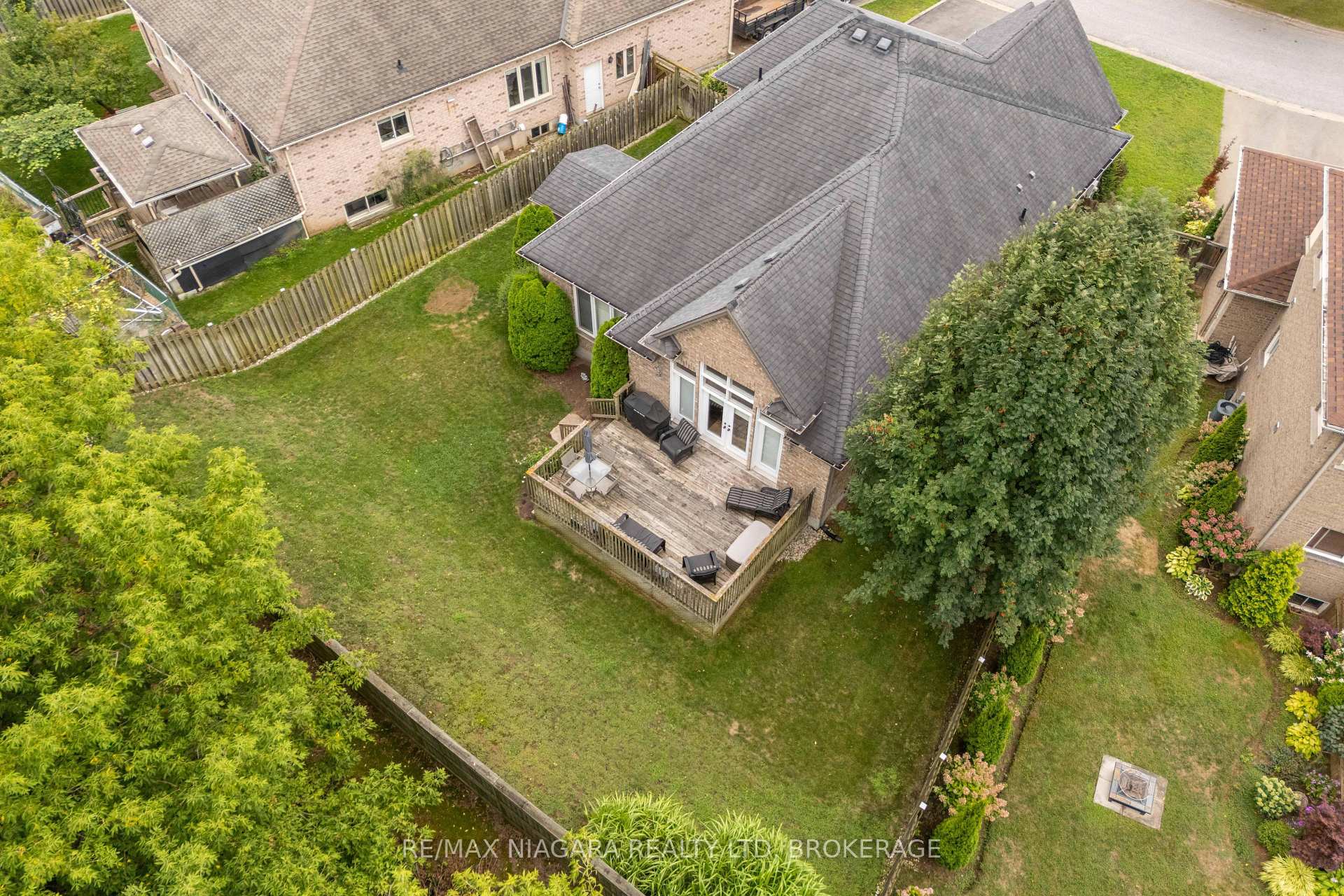 Photo 29 of 2501 Claude Avenue, Niagara Falls, Church's Lane — HOMEH