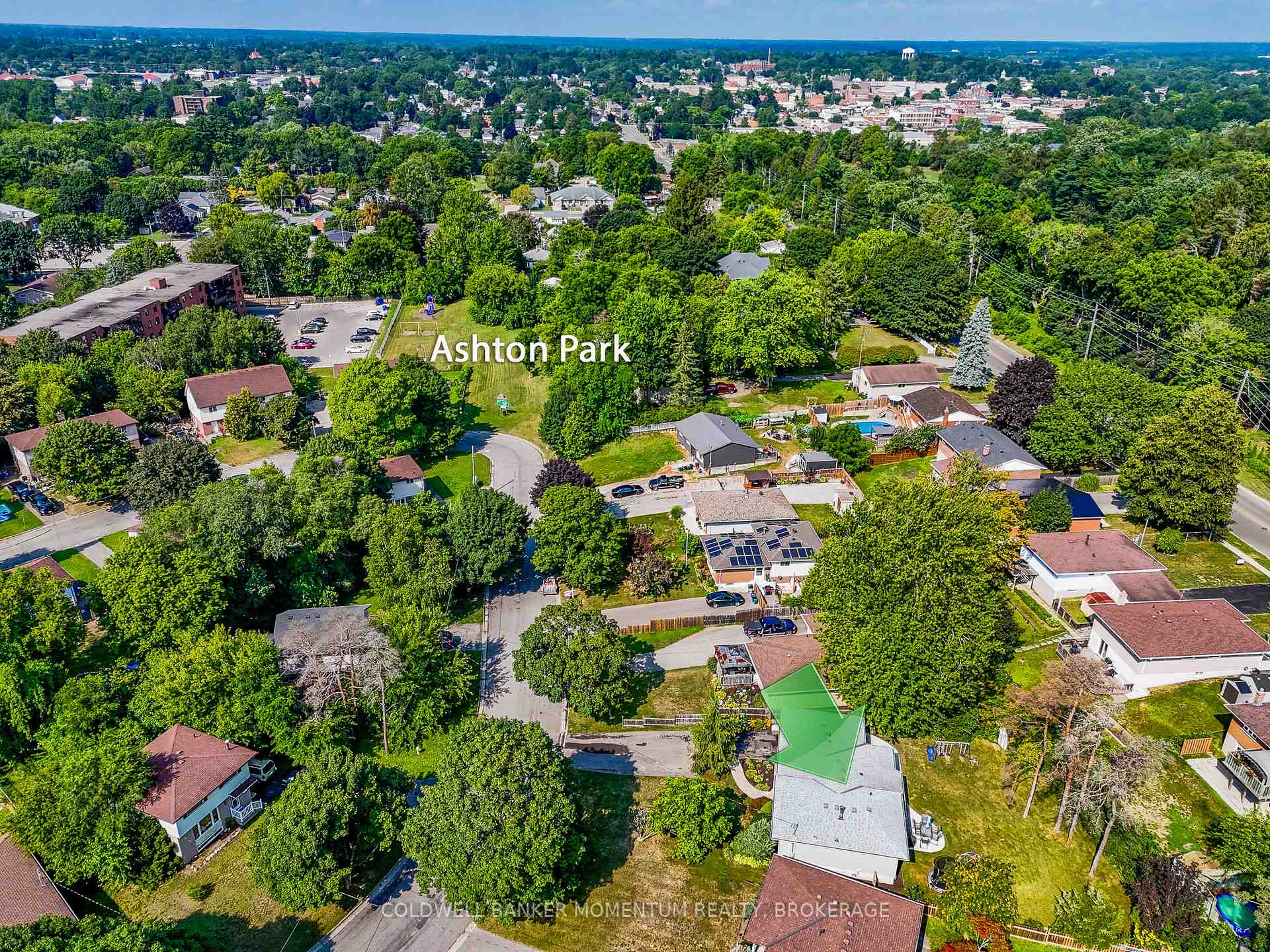 Photo 4 of 30 Ashton Drive, Norfolk, Simcoe — HOMEH
