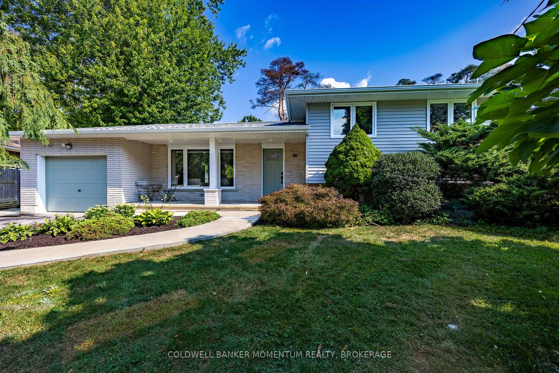 Photo 7 of 30 Ashton Drive, Norfolk, Simcoe — HOMEH