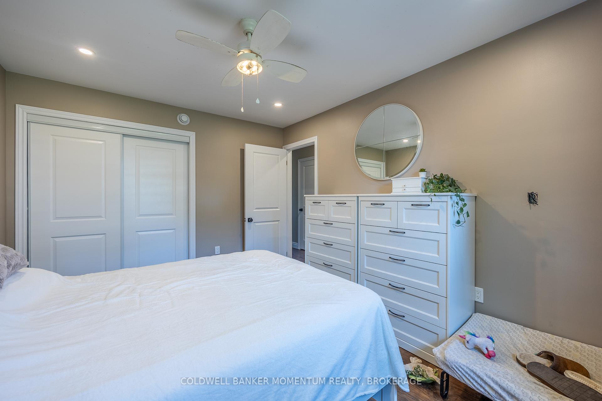 Photo 18 of 30 Ashton Drive, Norfolk, Simcoe — HOMEH