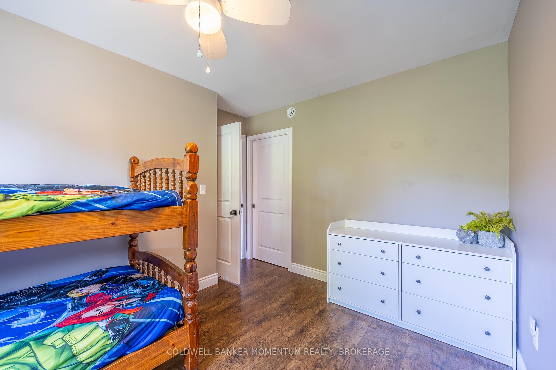 Photo 20 of 30 Ashton Drive, Norfolk, Simcoe — HOMEH