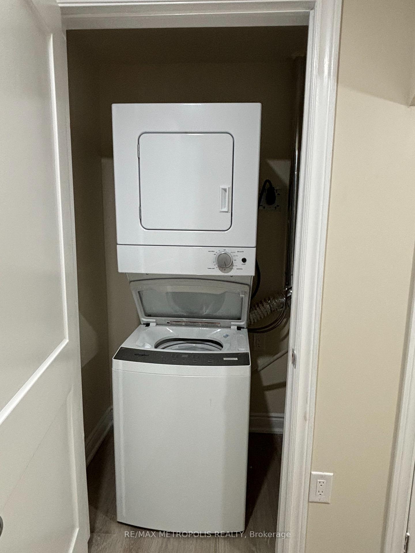 Front of Unit BSMT, 1335 Aldsworth Crescent