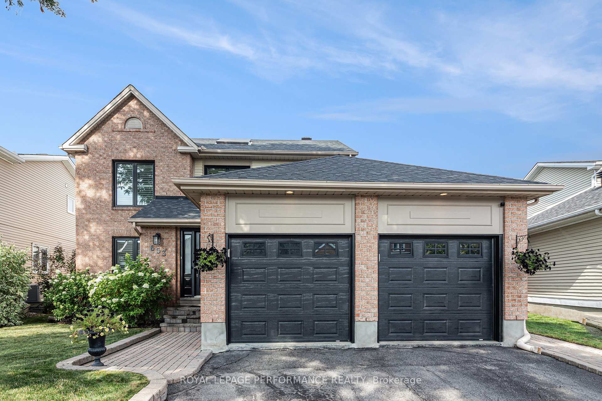 Front of 653 Thicket Way