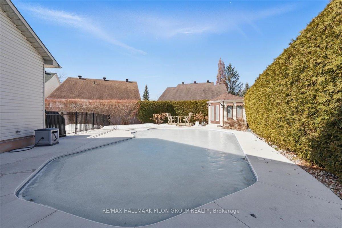 Photo 33 of 6155 Castle Pines Way, Ottawa, Chapel Hill South - Orleans Village — HOMEH