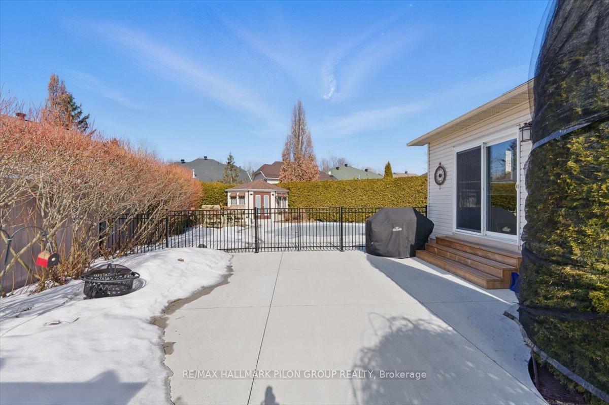 Photo 35 of 6155 Castle Pines Way, Ottawa, Chapel Hill South - Orleans Village — HOMEH