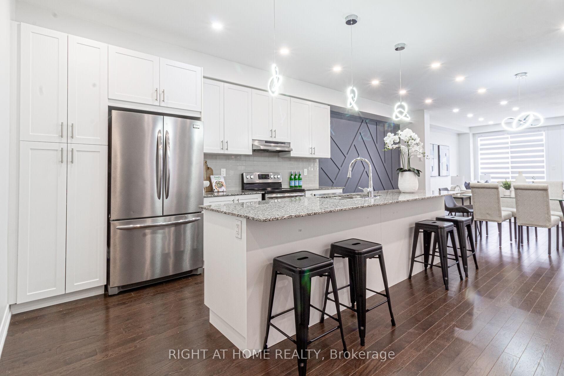 Photo 6 of 1406 Farmstead Drive, Milton, Ford — HOMEH