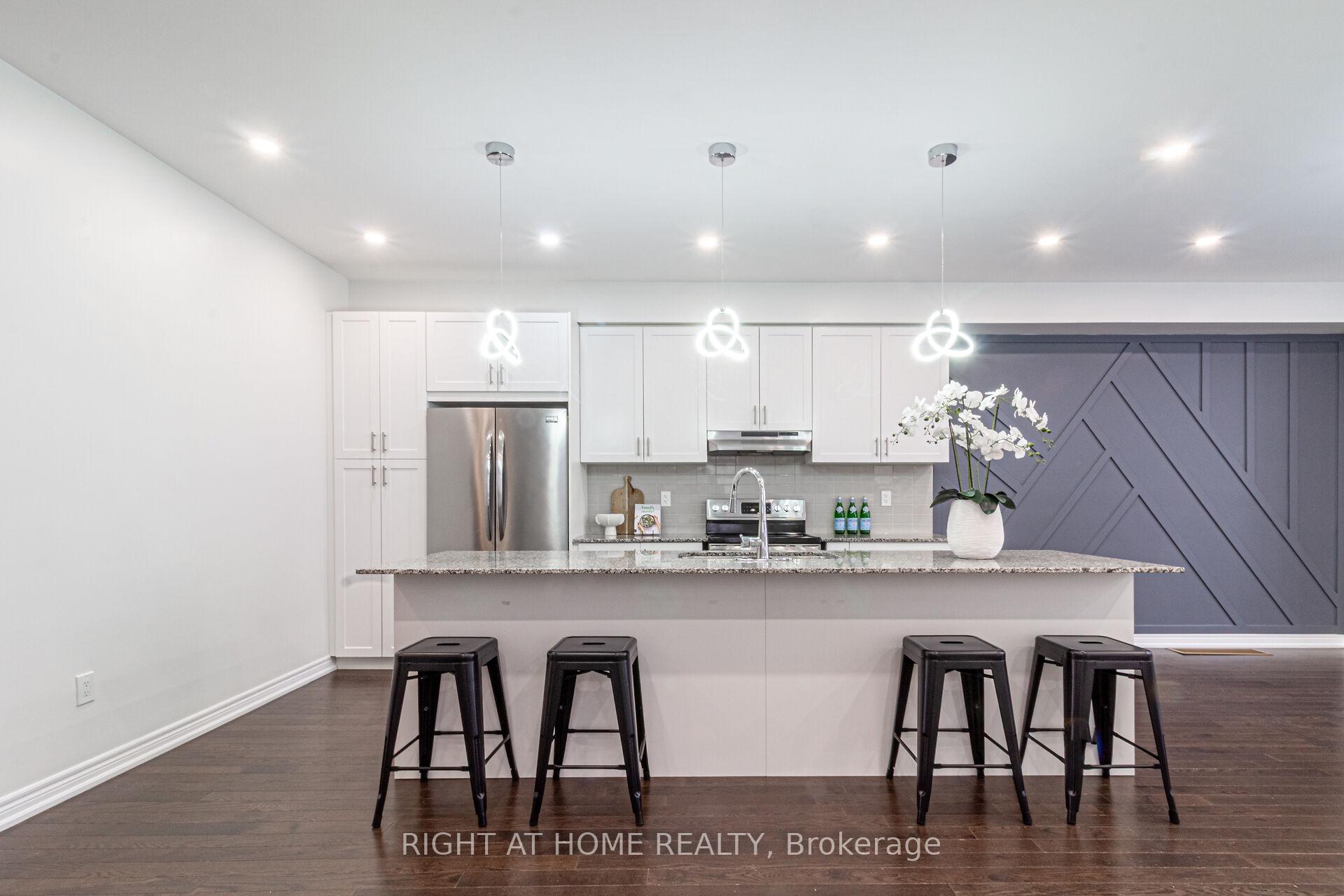 Photo 7 of 1406 Farmstead Drive, Milton, Ford — HOMEH