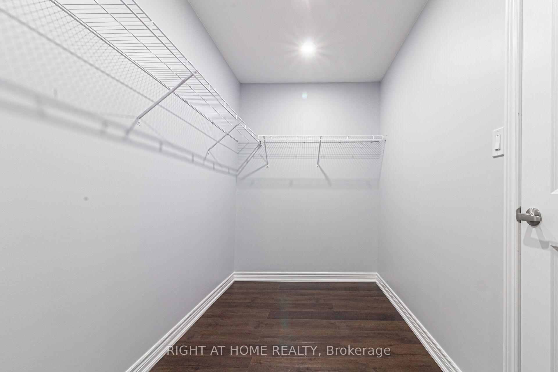 Photo 26 of 1406 Farmstead Drive, Milton, Ford — HOMEH