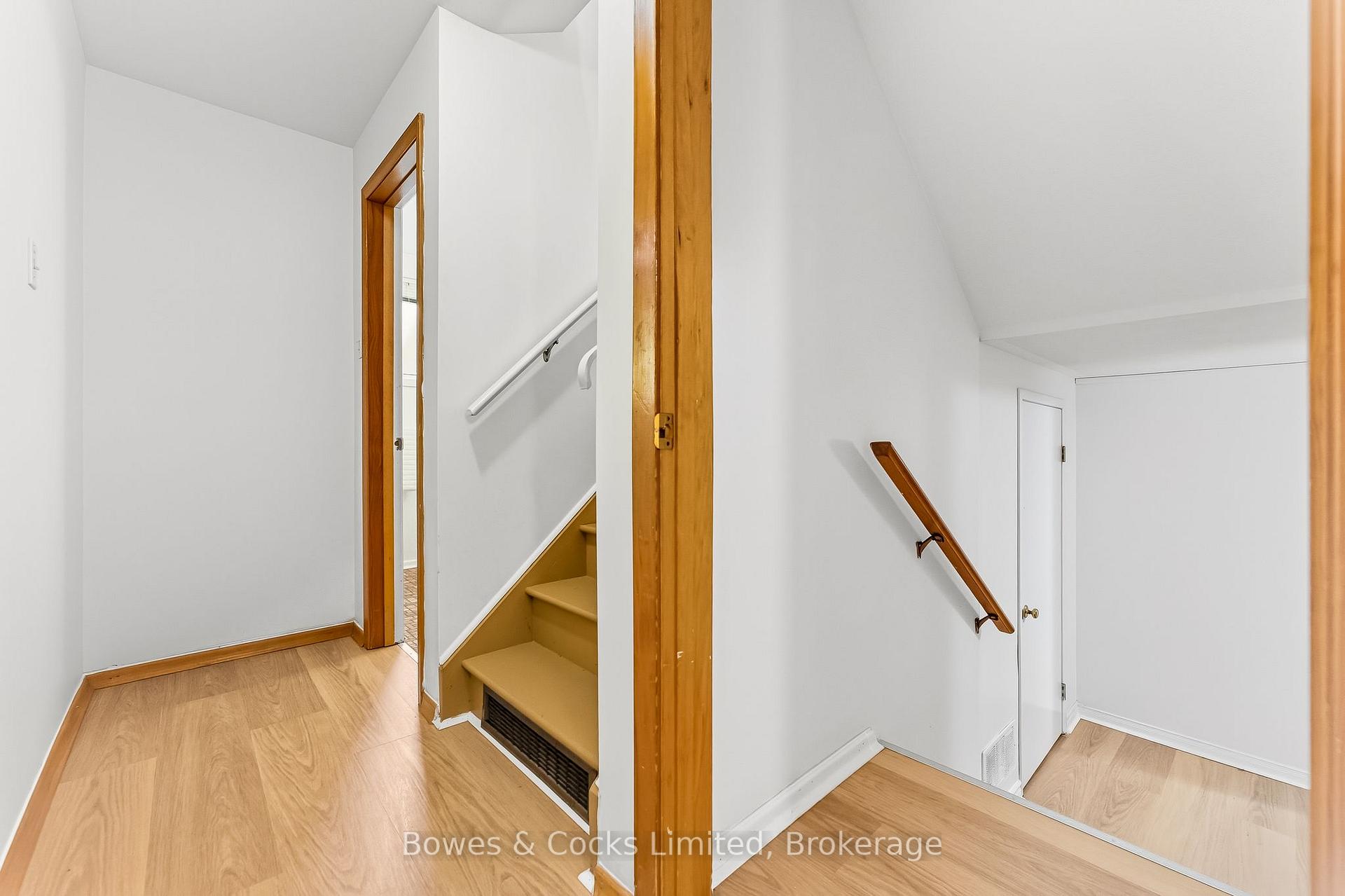 Photo 27 of 540 Montcalm Drive, Peterborough, Northcrest Ward 5 — HOMEH