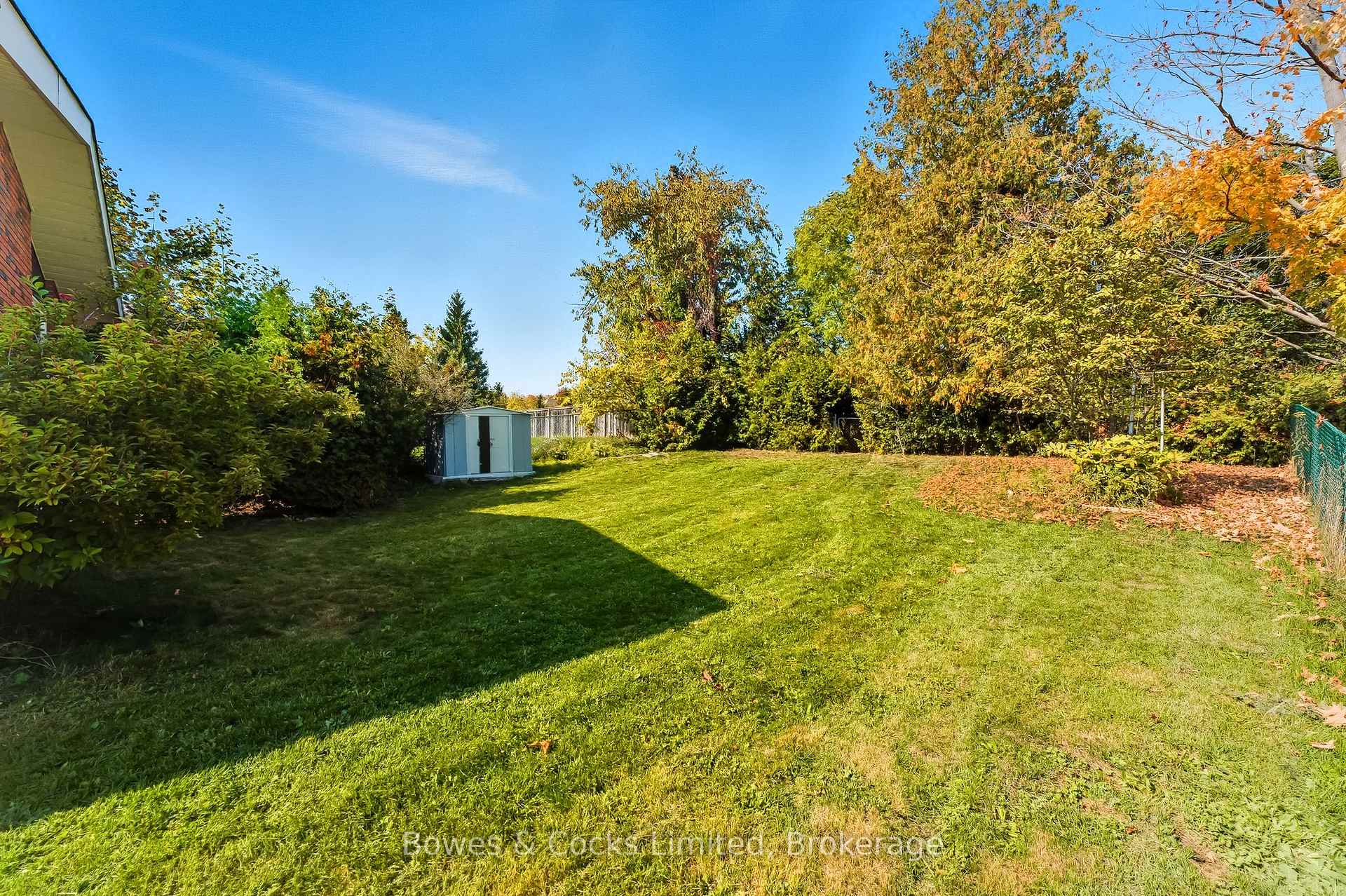 Photo 37 of 540 Montcalm Drive, Peterborough, Northcrest Ward 5 — HOMEH