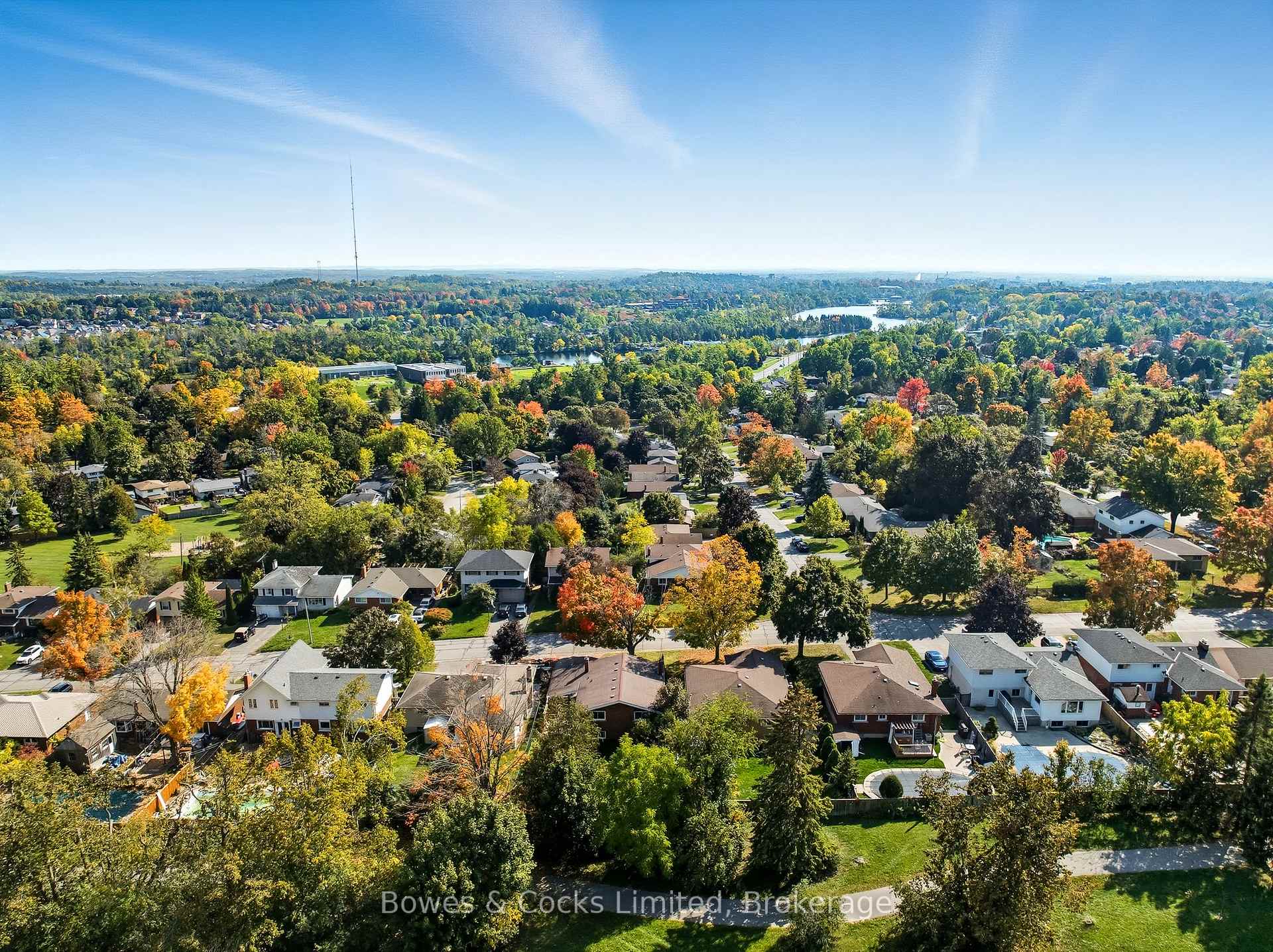 Photo 47 of 540 Montcalm Drive, Peterborough, Northcrest Ward 5 — HOMEH