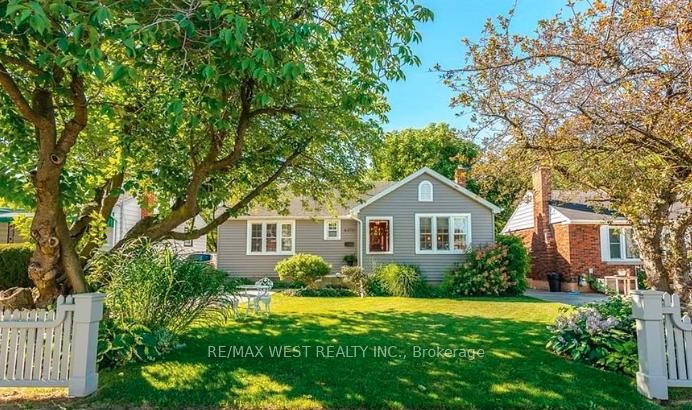 Photo 2 of 6310 Corwin Crescent, Niagara Falls, Dorchester — HOMEH