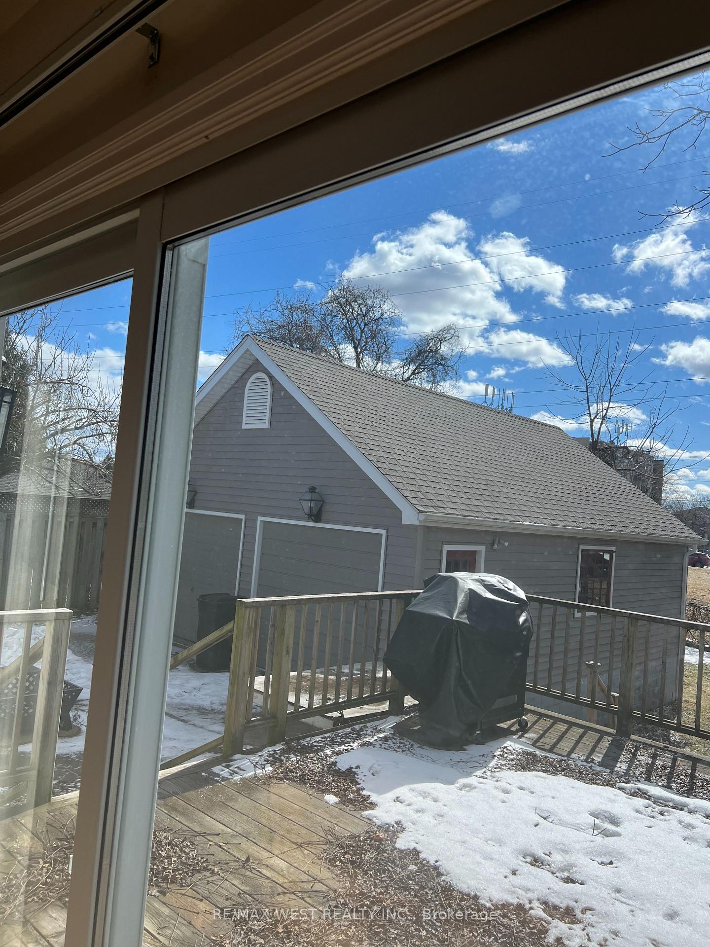 Photo 11 of 6310 Corwin Crescent, Niagara Falls, Dorchester — HOMEH
